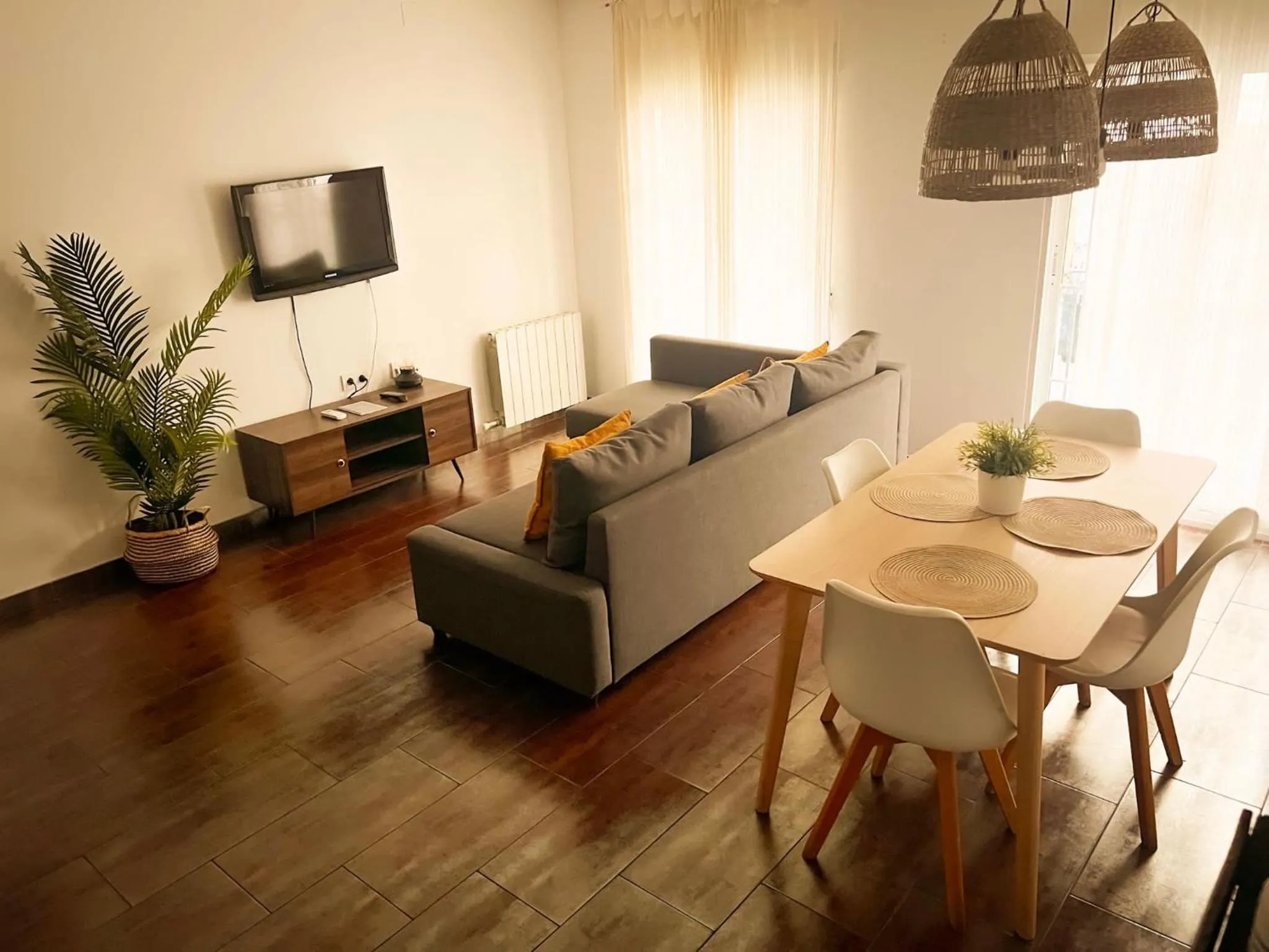 Mush Rooms Apartments