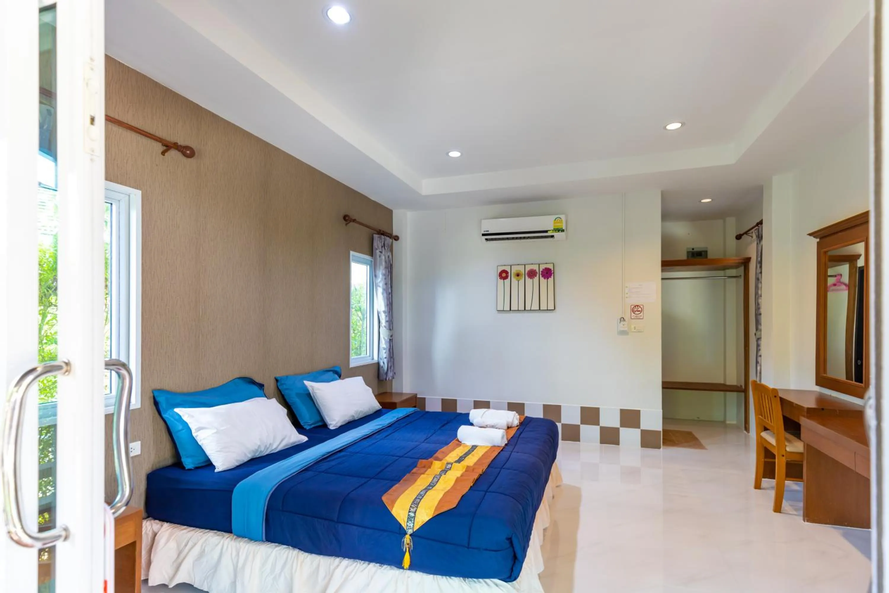 Photo of the whole room, Bed in Nature Line Resort