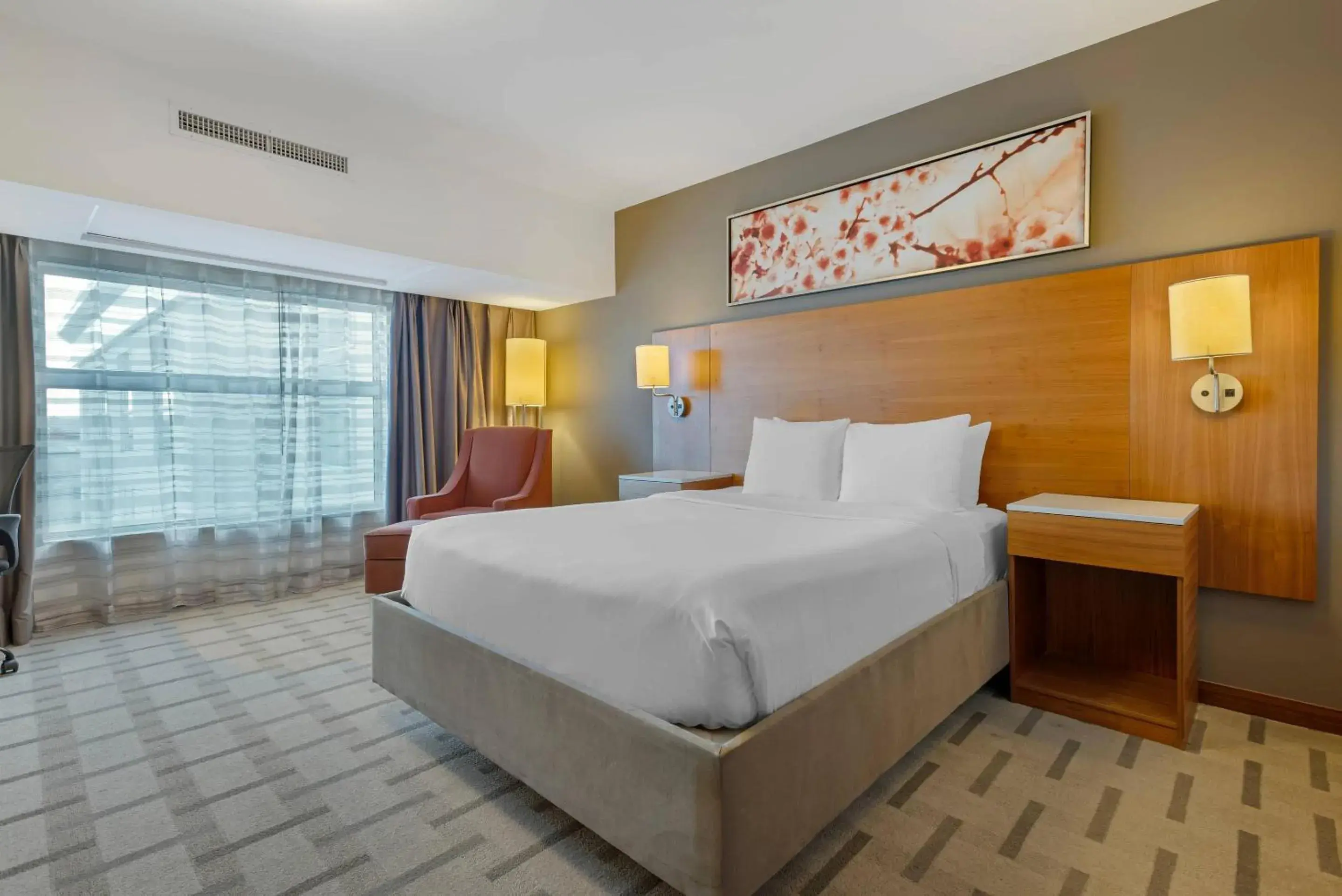 Bedroom, Bed in Radisson Hotel & Conference Centre Calgary Airport Bedroom, Bed in Radisson Hotel & Conference Centre Calgary Airport