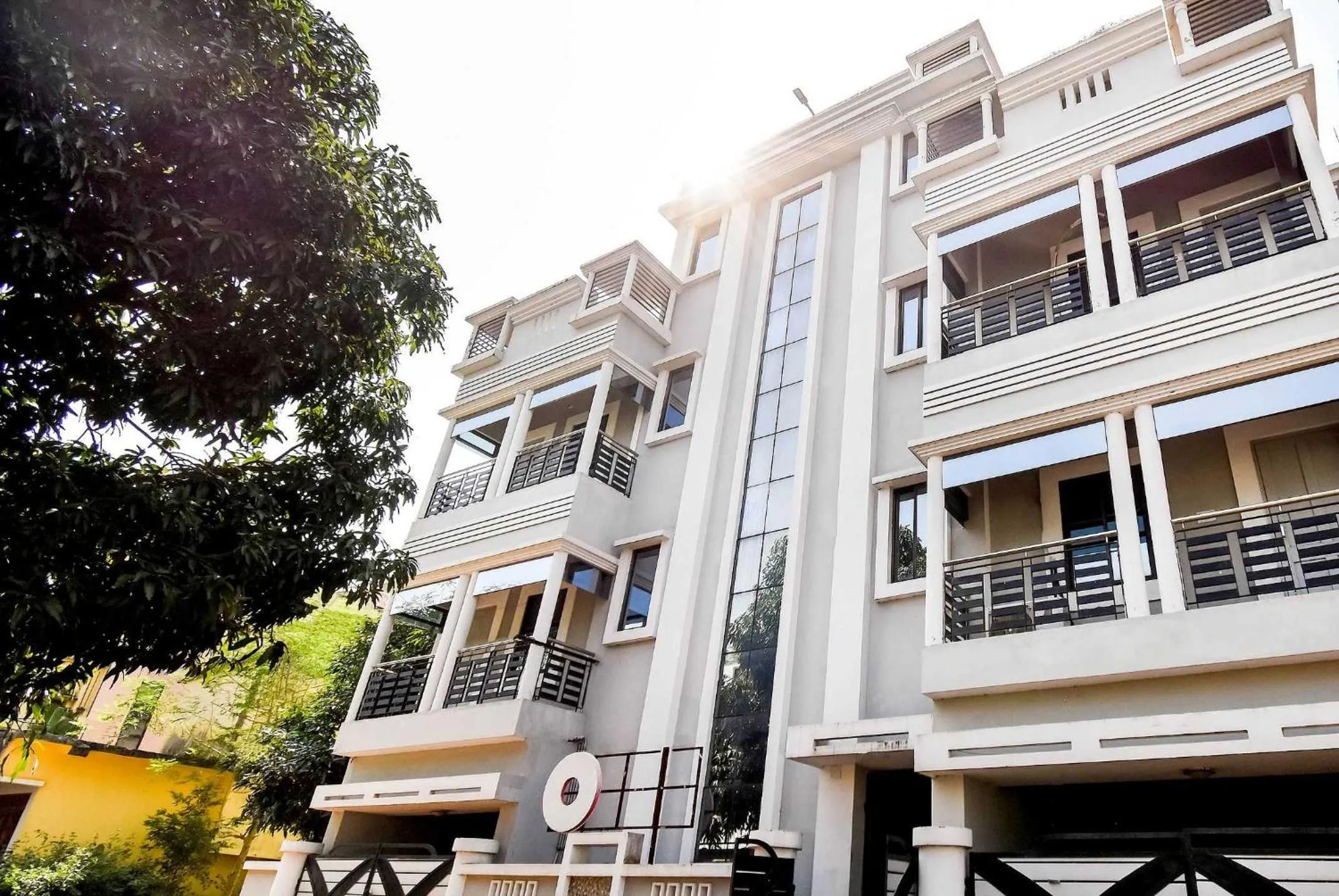 Facade/entrance in Hotel O Pradhan Palace