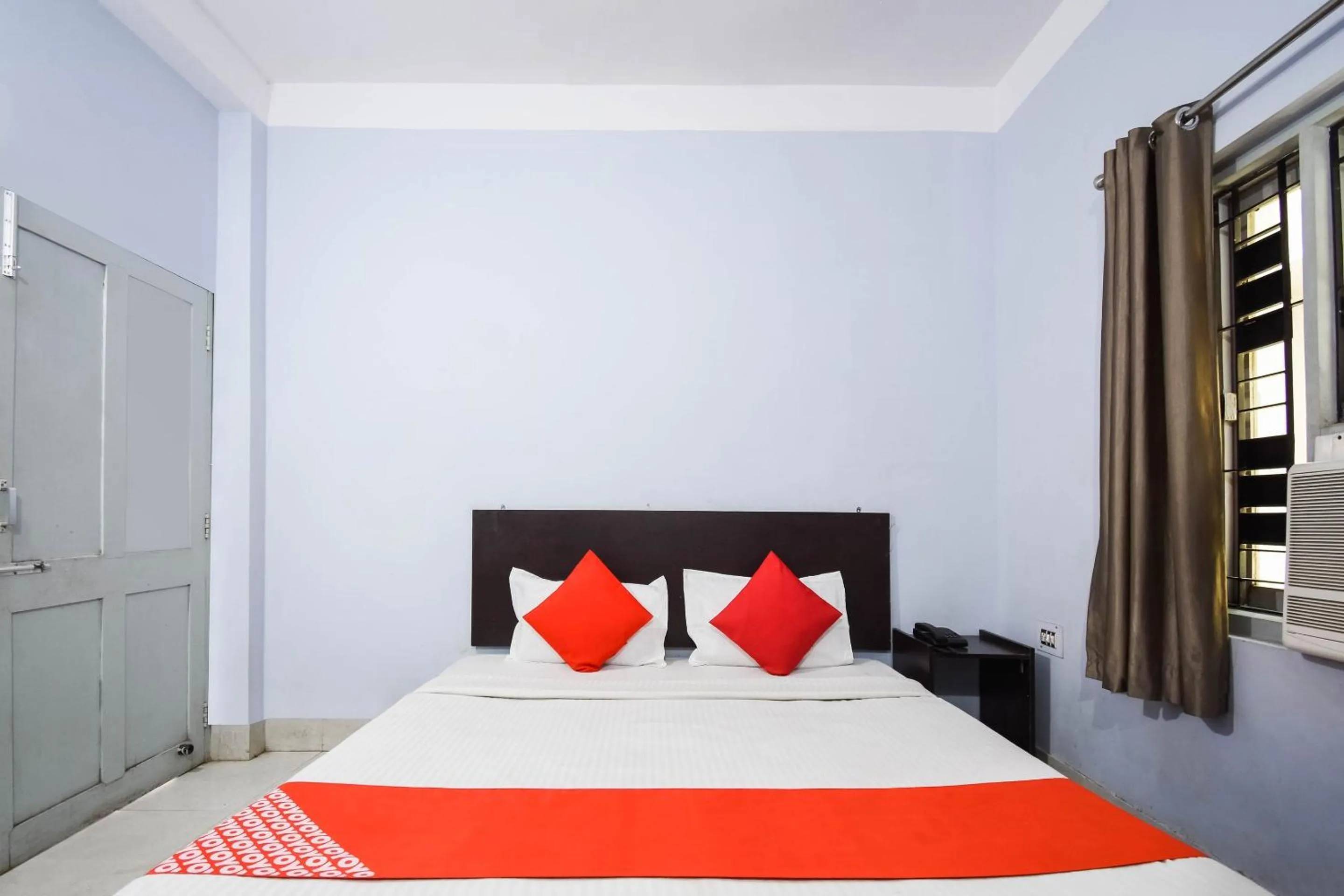 Bedroom, Bed in Hotel O Pradhan Palace