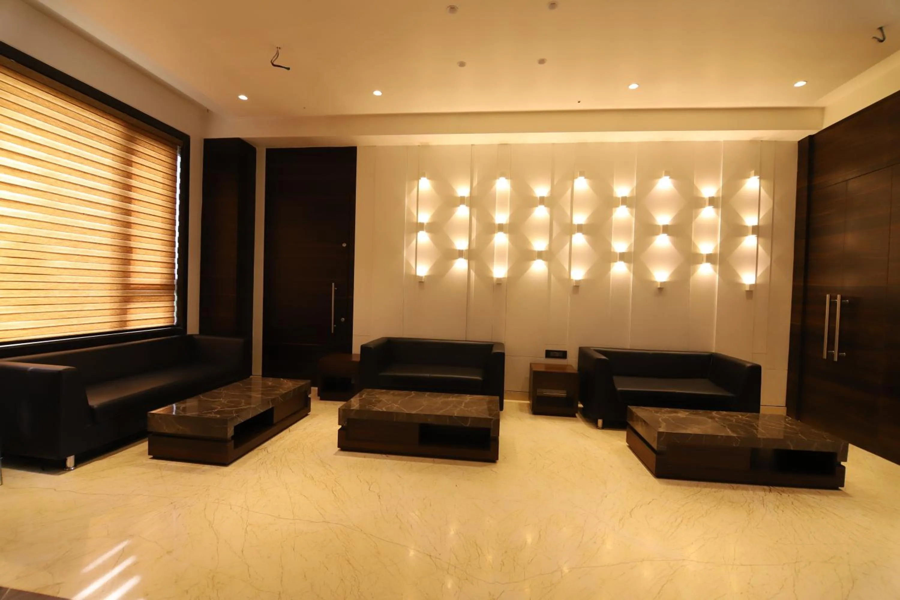 Property building in ECONEST HOTEL