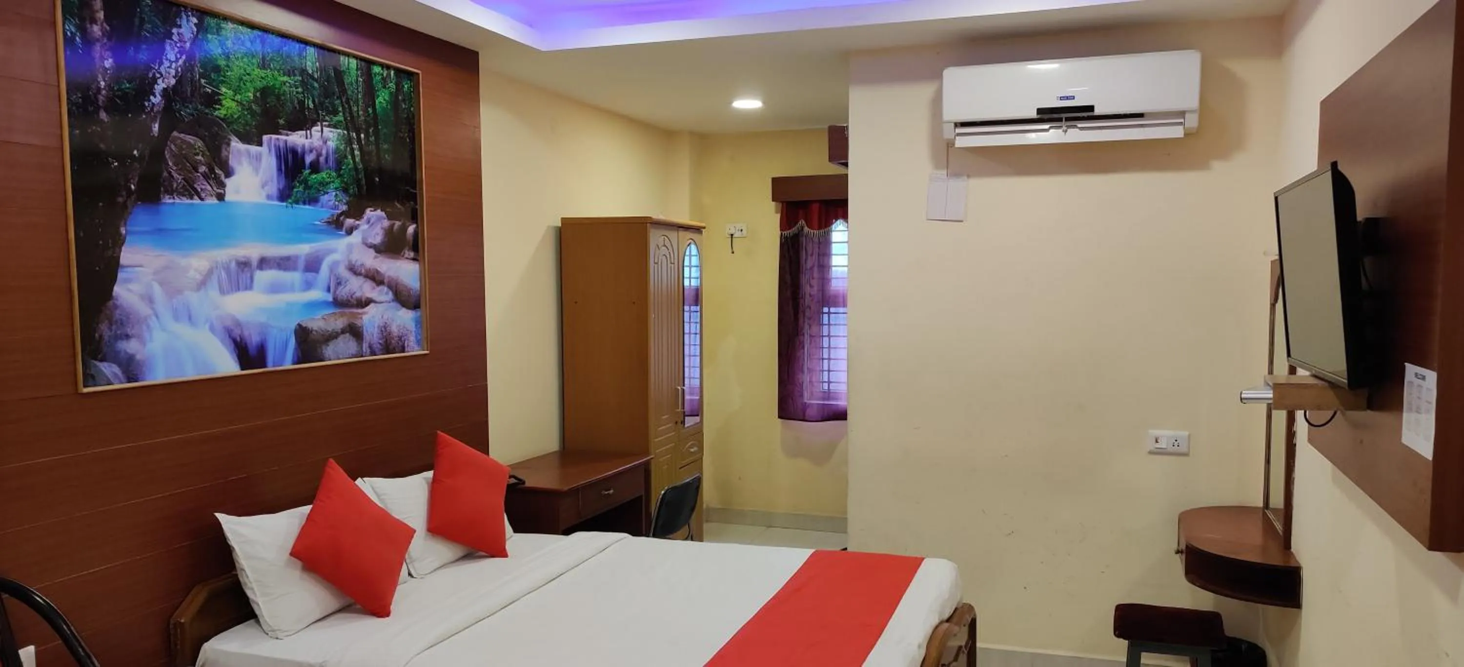 cot, Bed in Kumaran Millenium Residency