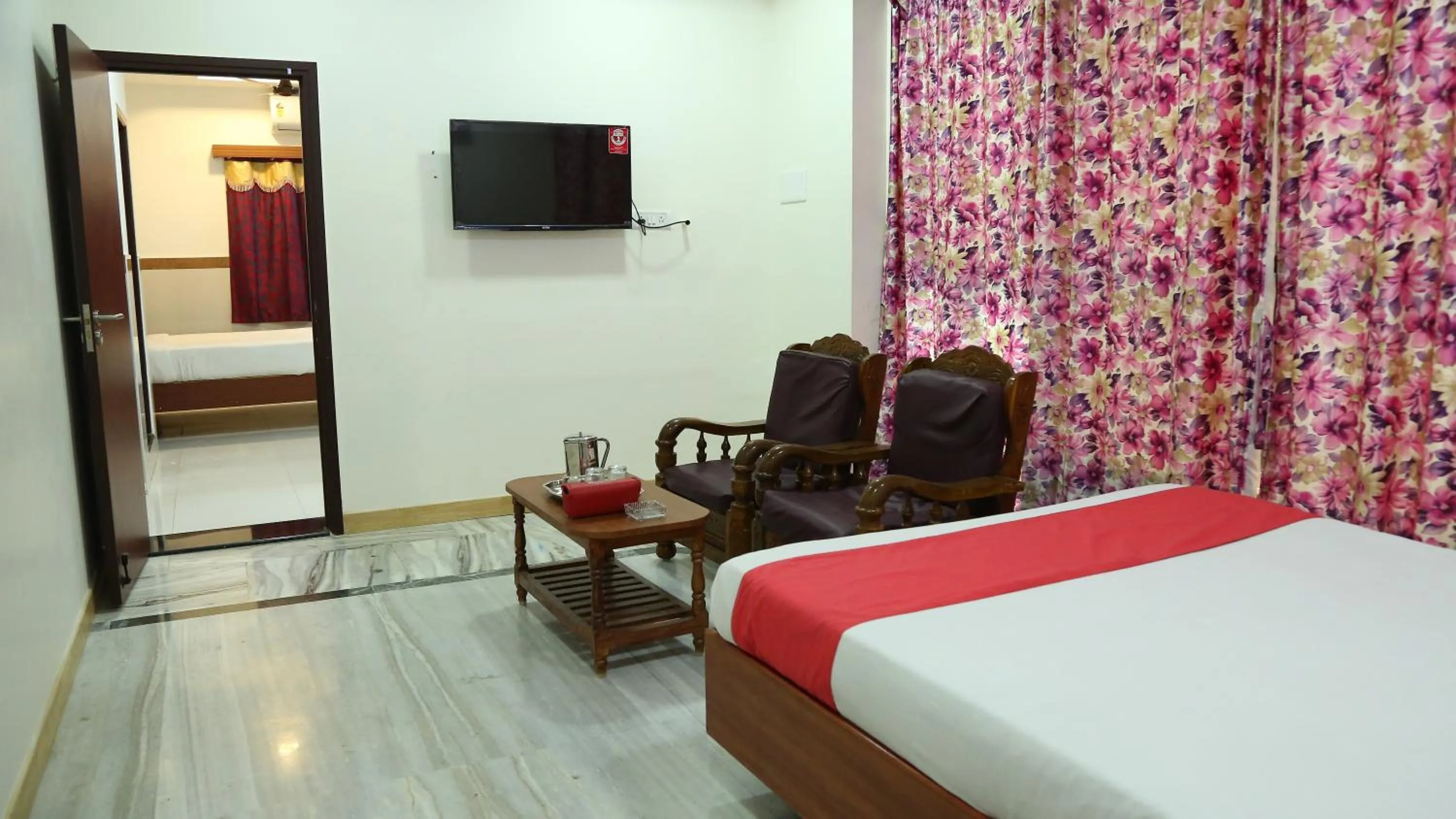 Bedroom, Bed in Kumaran Millenium Residency
