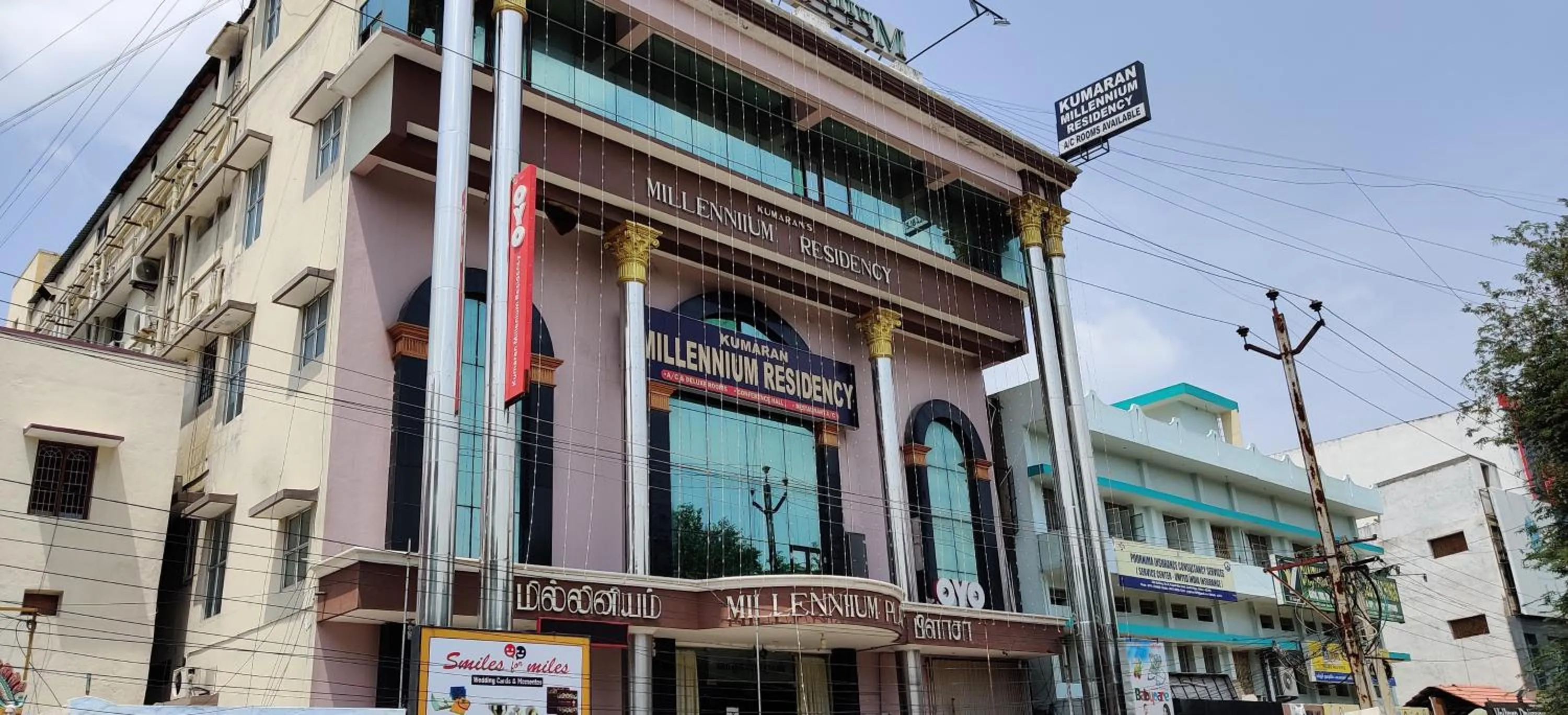 Property building in Kumaran Millenium Residency