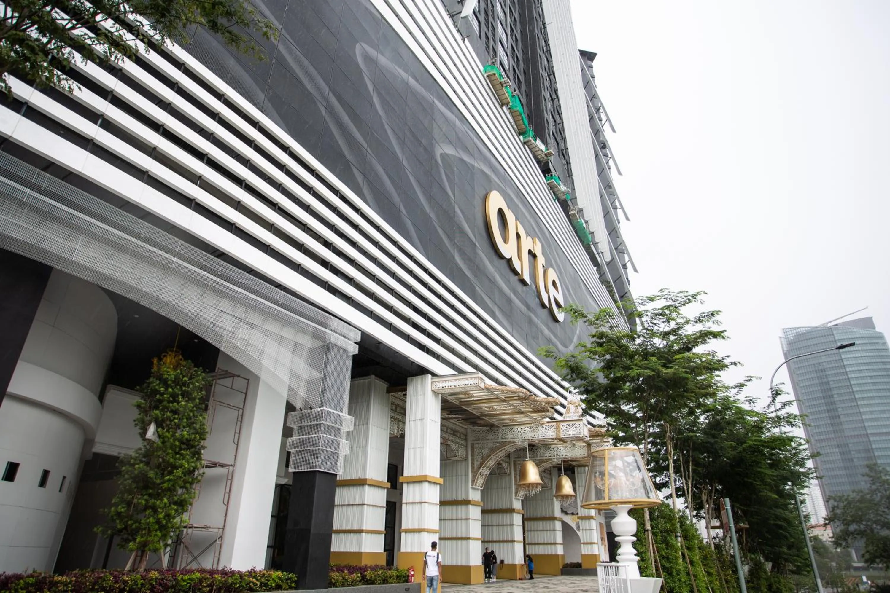 Property building in ARTE MONT KIARA BY PSM Luxury Suites