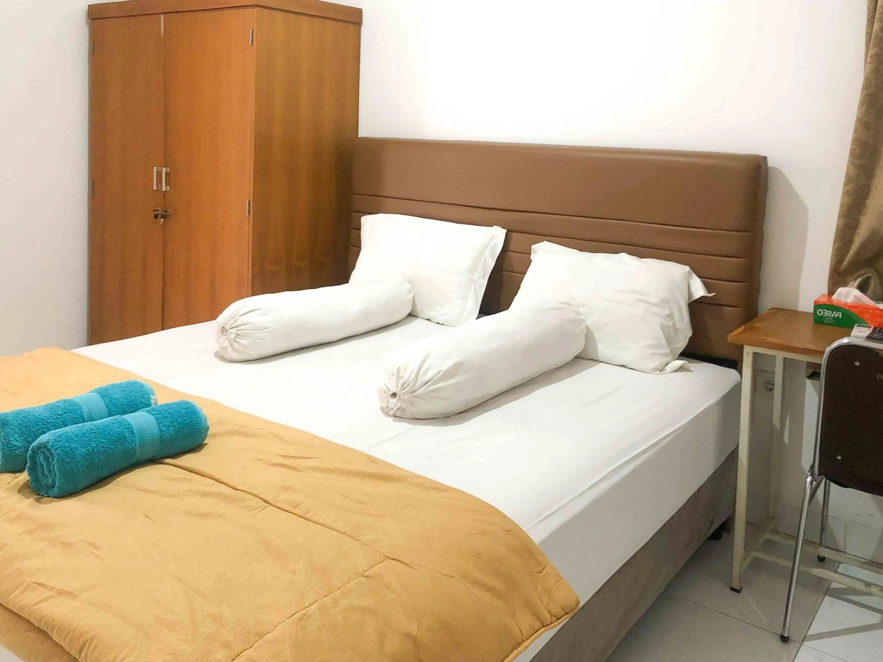 Bed in Sofia Residence Syariah Mitra RedDoorz