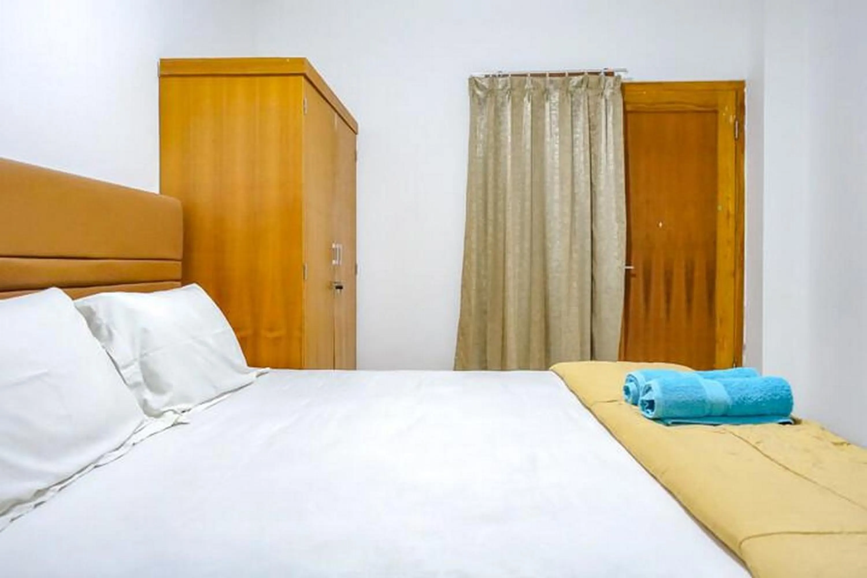 Bedroom, Bed in Sofia Residence Syariah Mitra RedDoorz