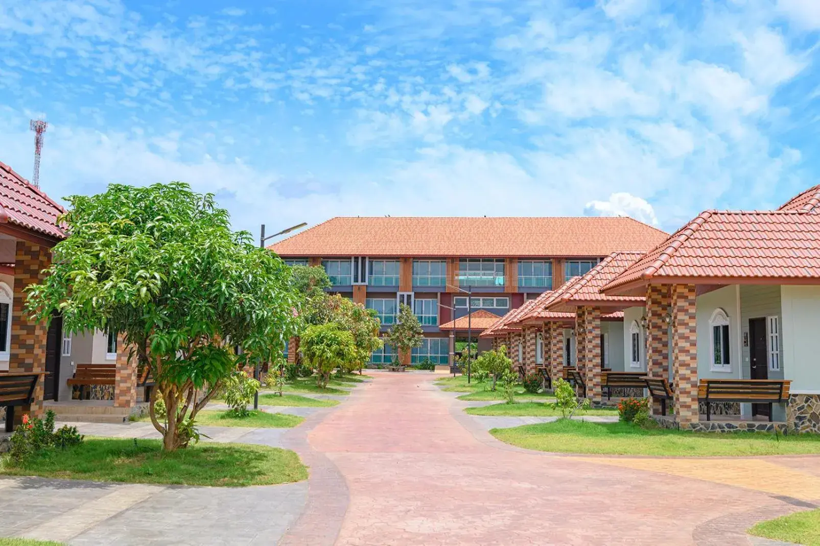 Property building in Avarin Resort Property building in Avarin Resort