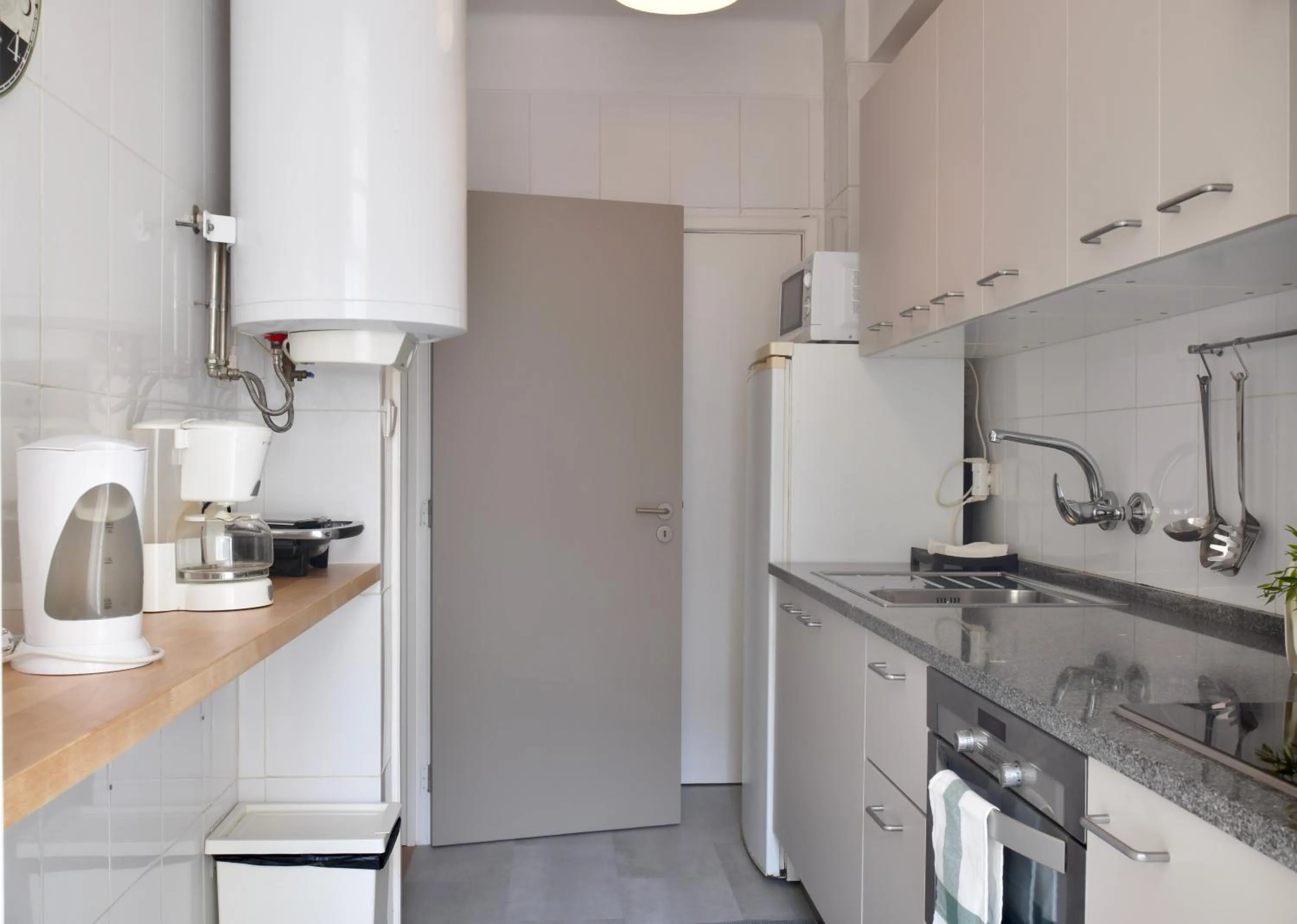 Kitchen or kitchenette in Spot Apartments