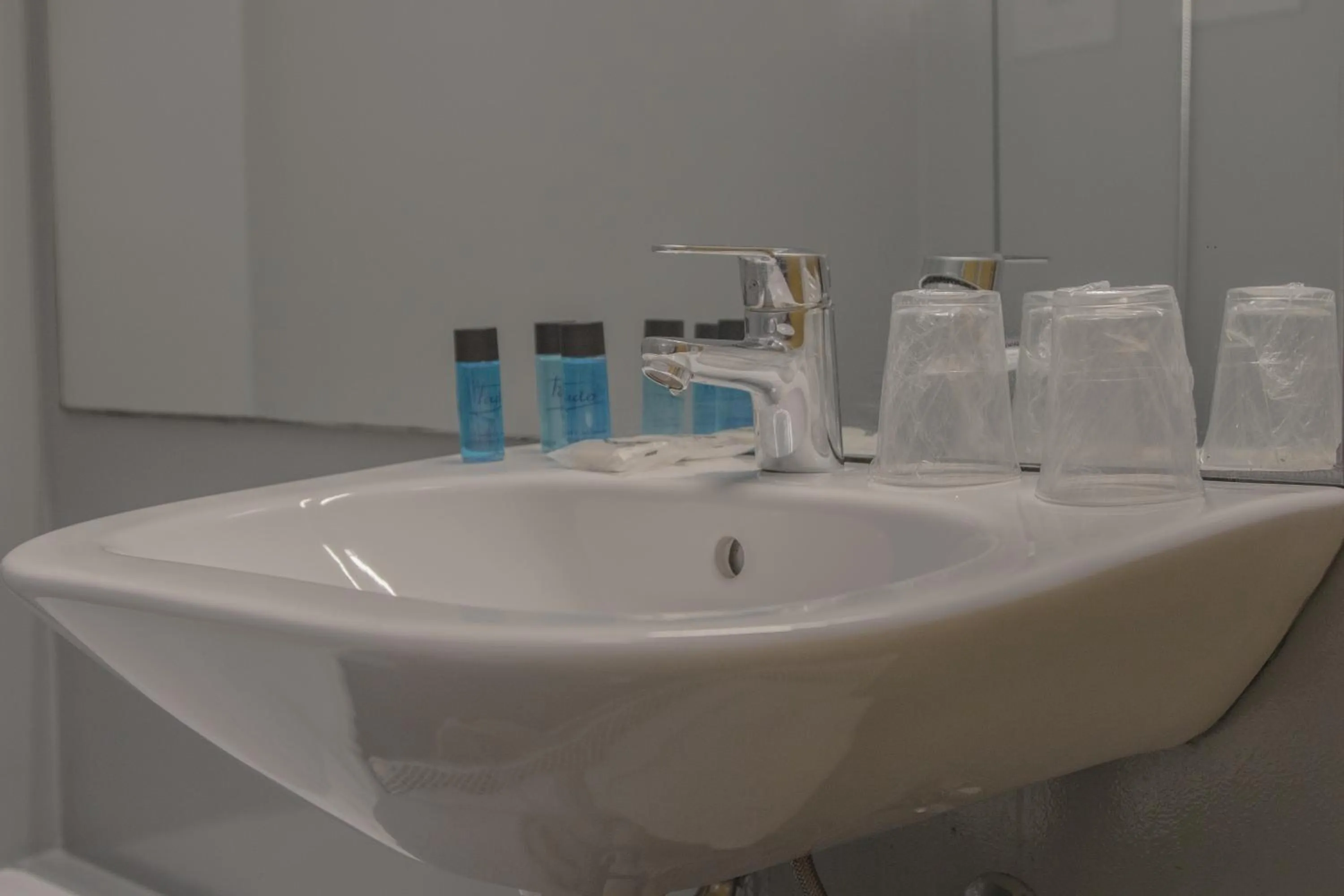 Bathroom in Spot Apartments