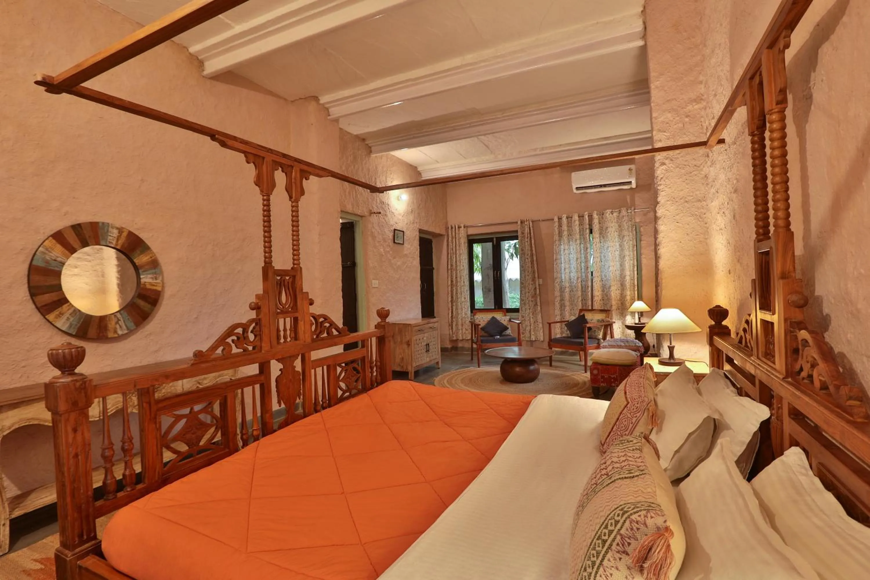 Bedroom, Bed in Pangarh Lake Retreat