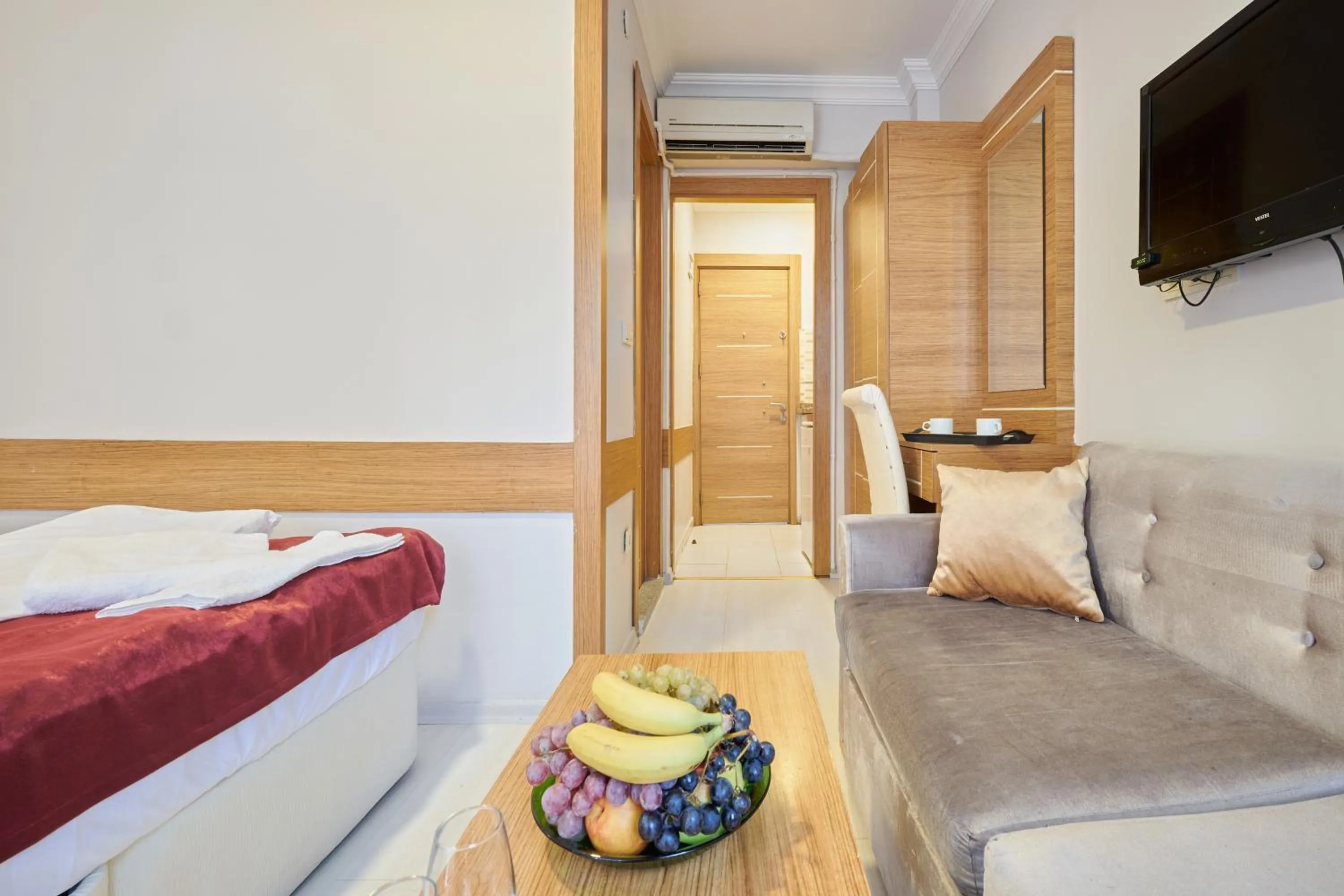 Bed in Central Suites Taksim
