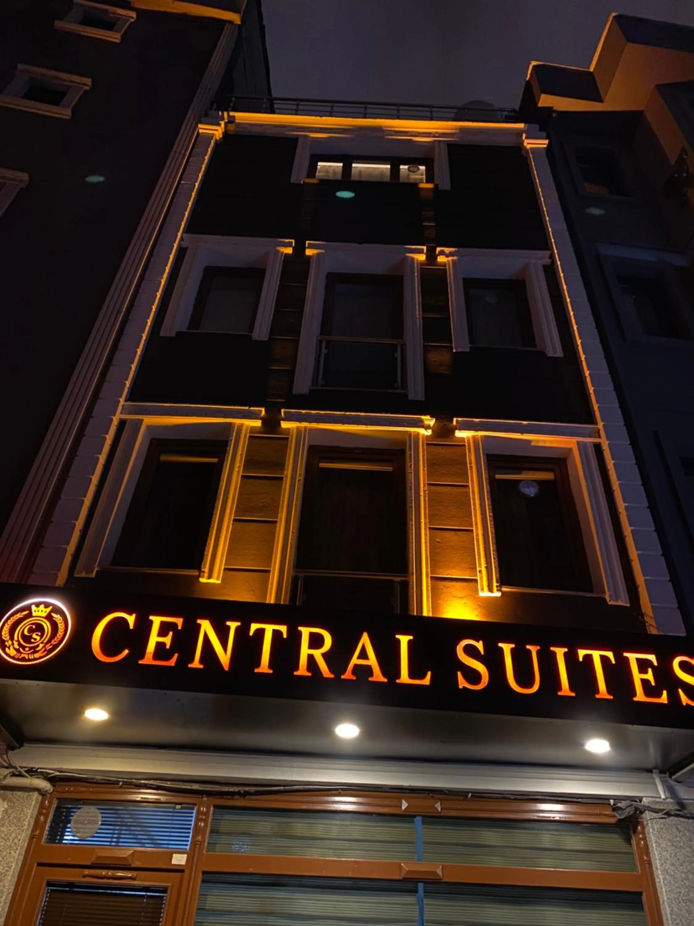 Property building in Central Suites Taksim