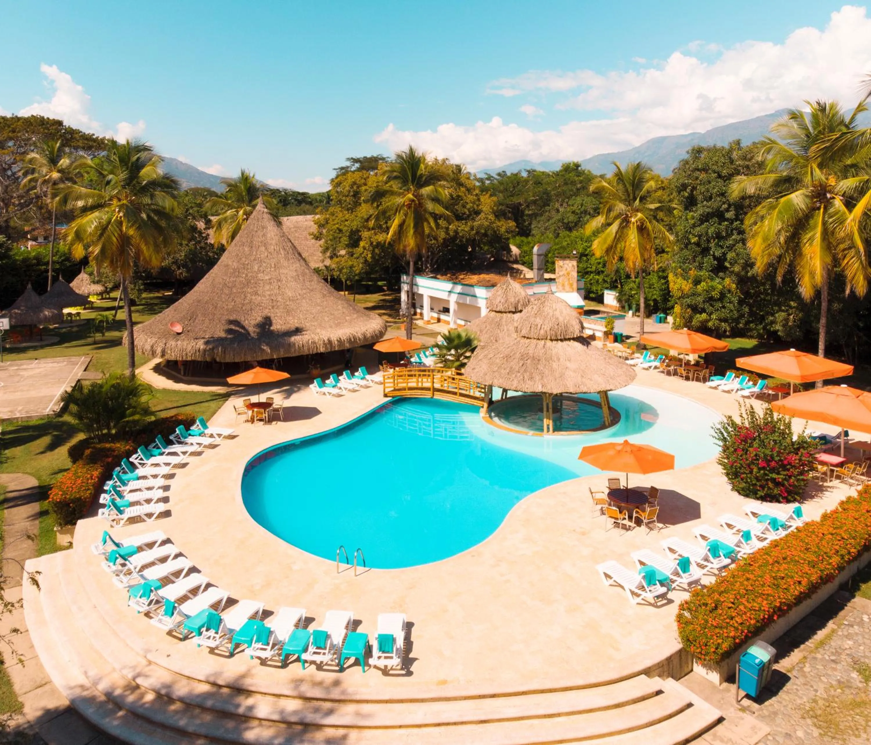 Swimming pool in Hotel y Spa Santa Fe Colonial