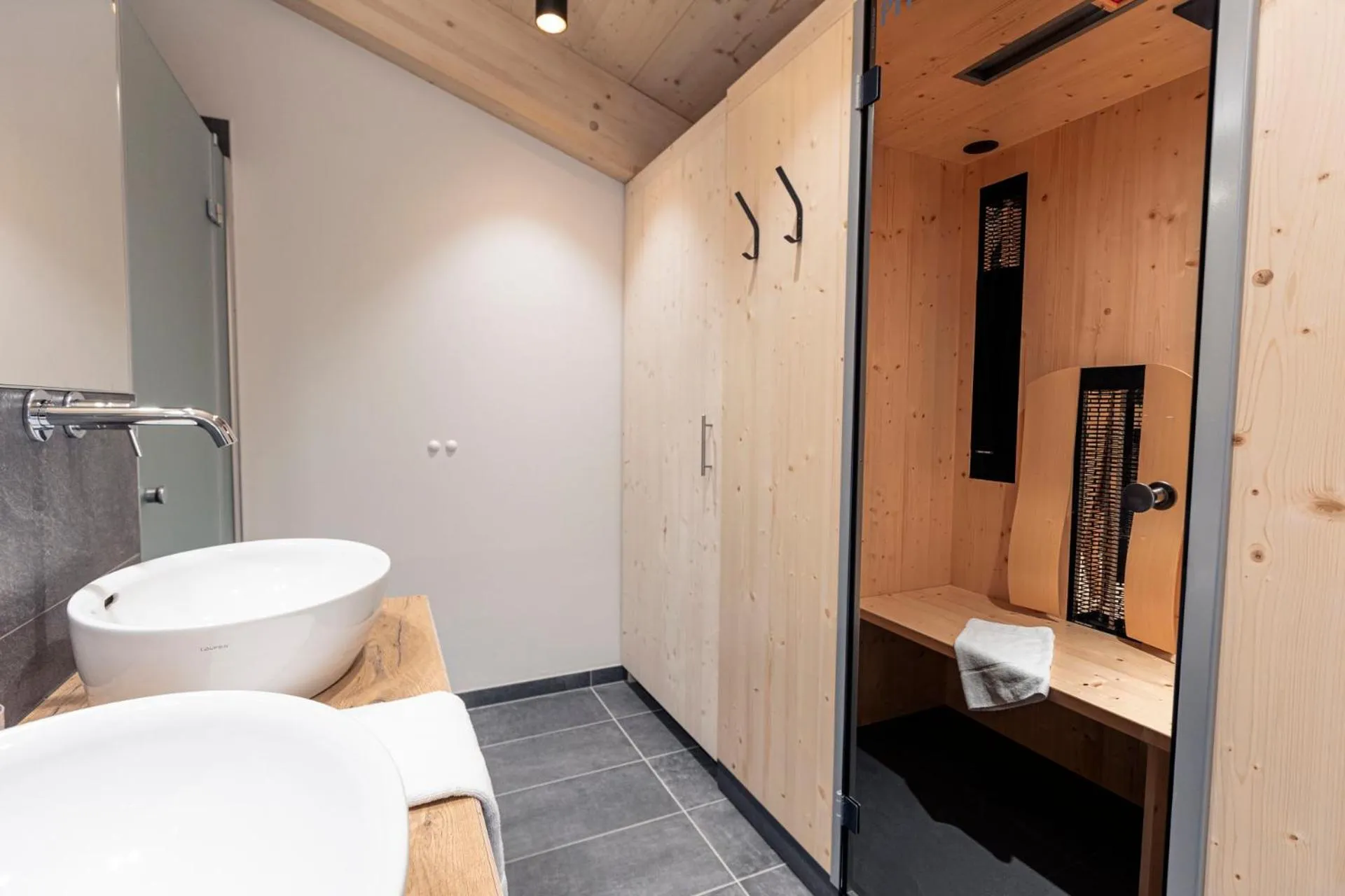 Three-Bedroom Apartment in Kreischberg Suites by ALPS RESORTS