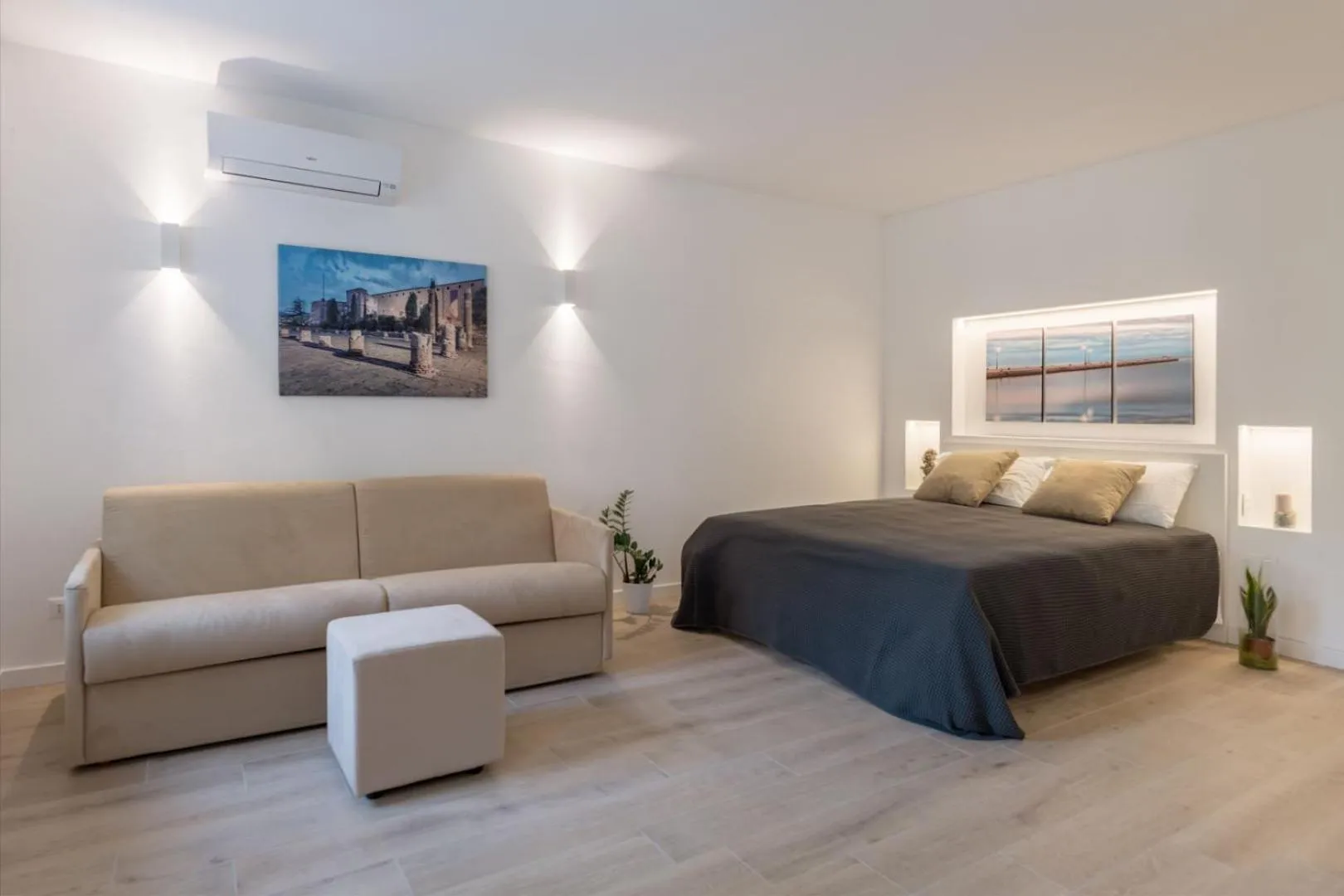 Photo of the whole room, Bed in Residence La Torre con private park