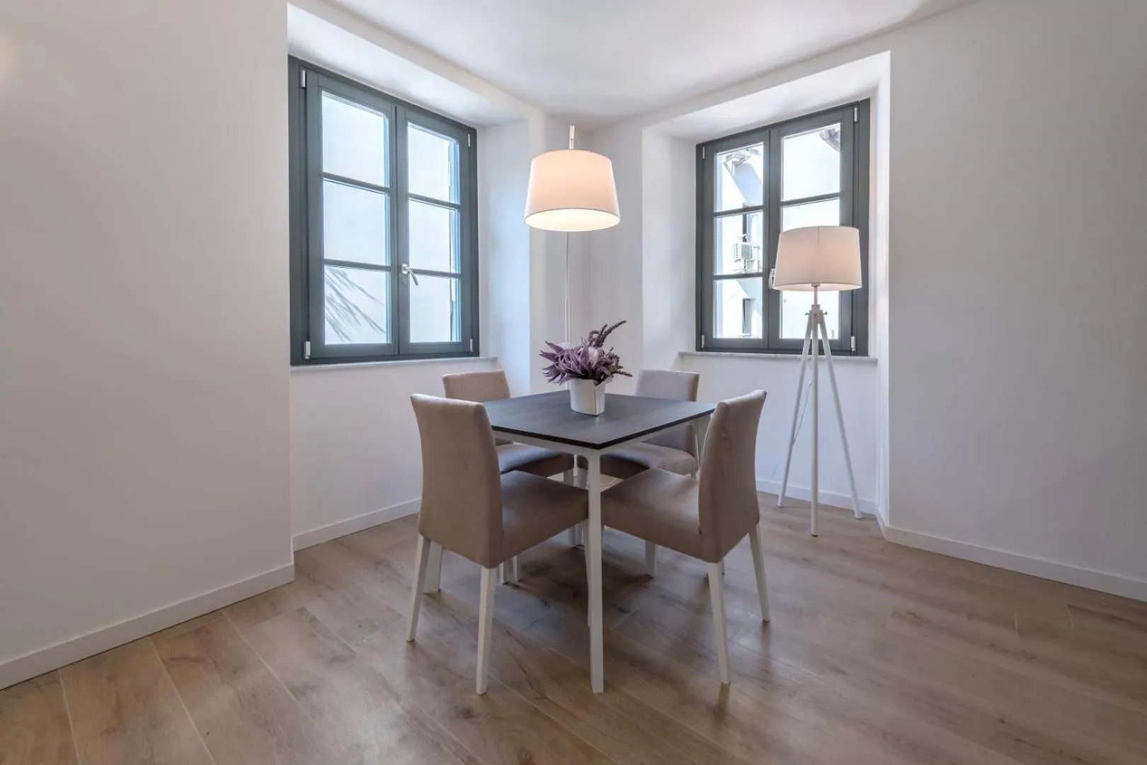 Dining area in Residence La Torre con private park