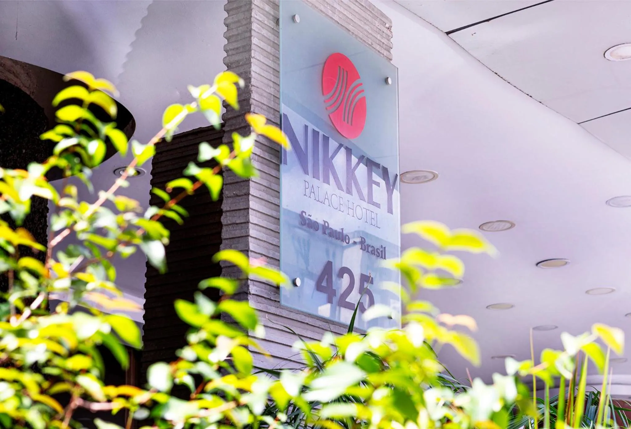 Decorative detail in Nikkey Palace Hotel