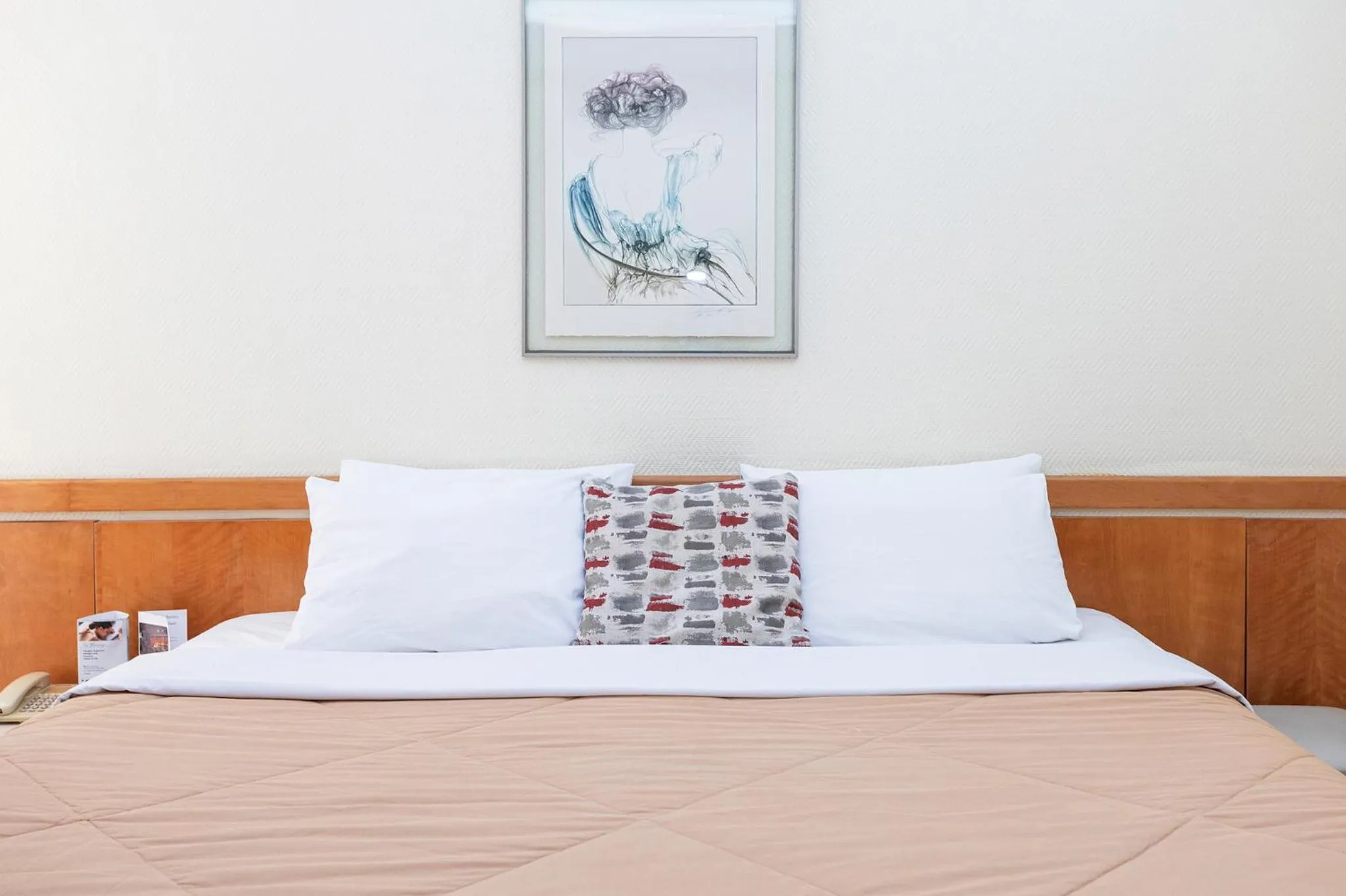 Bedroom, Bed in Nikkey Palace Hotel