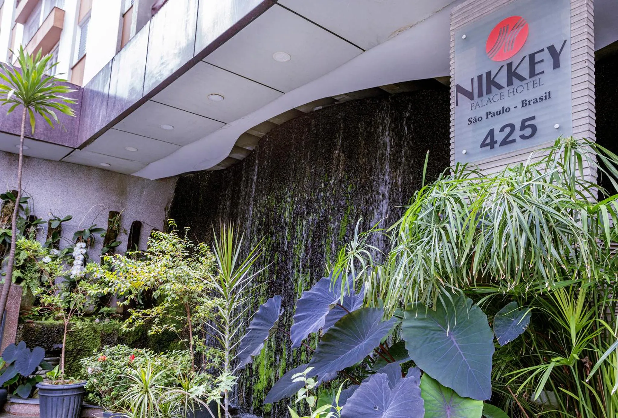 Garden in Nikkey Palace Hotel