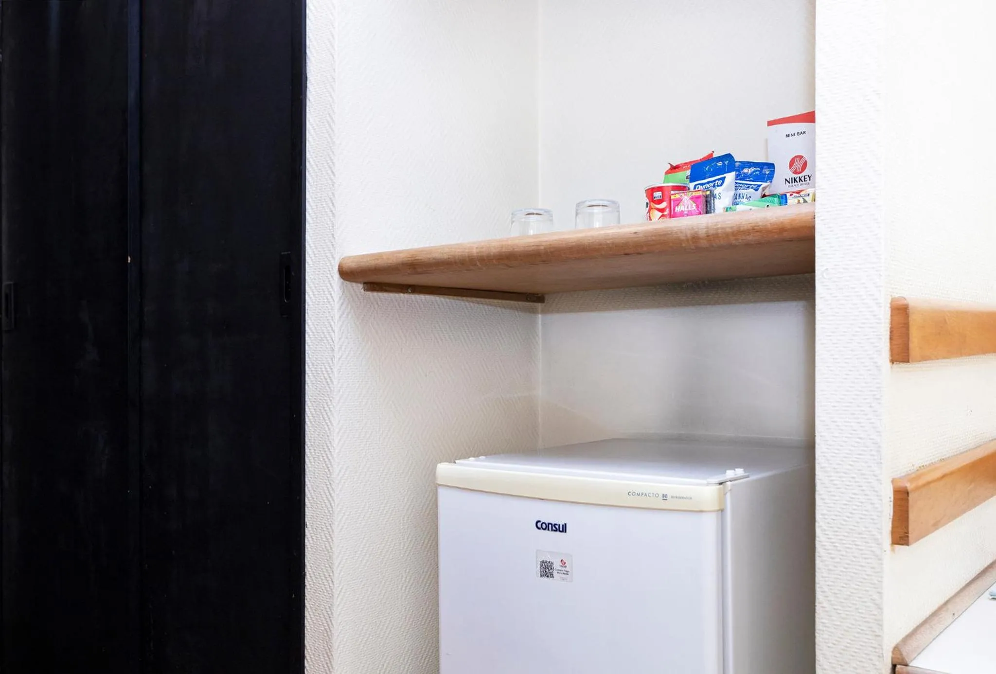 minibar in Nikkey Palace Hotel