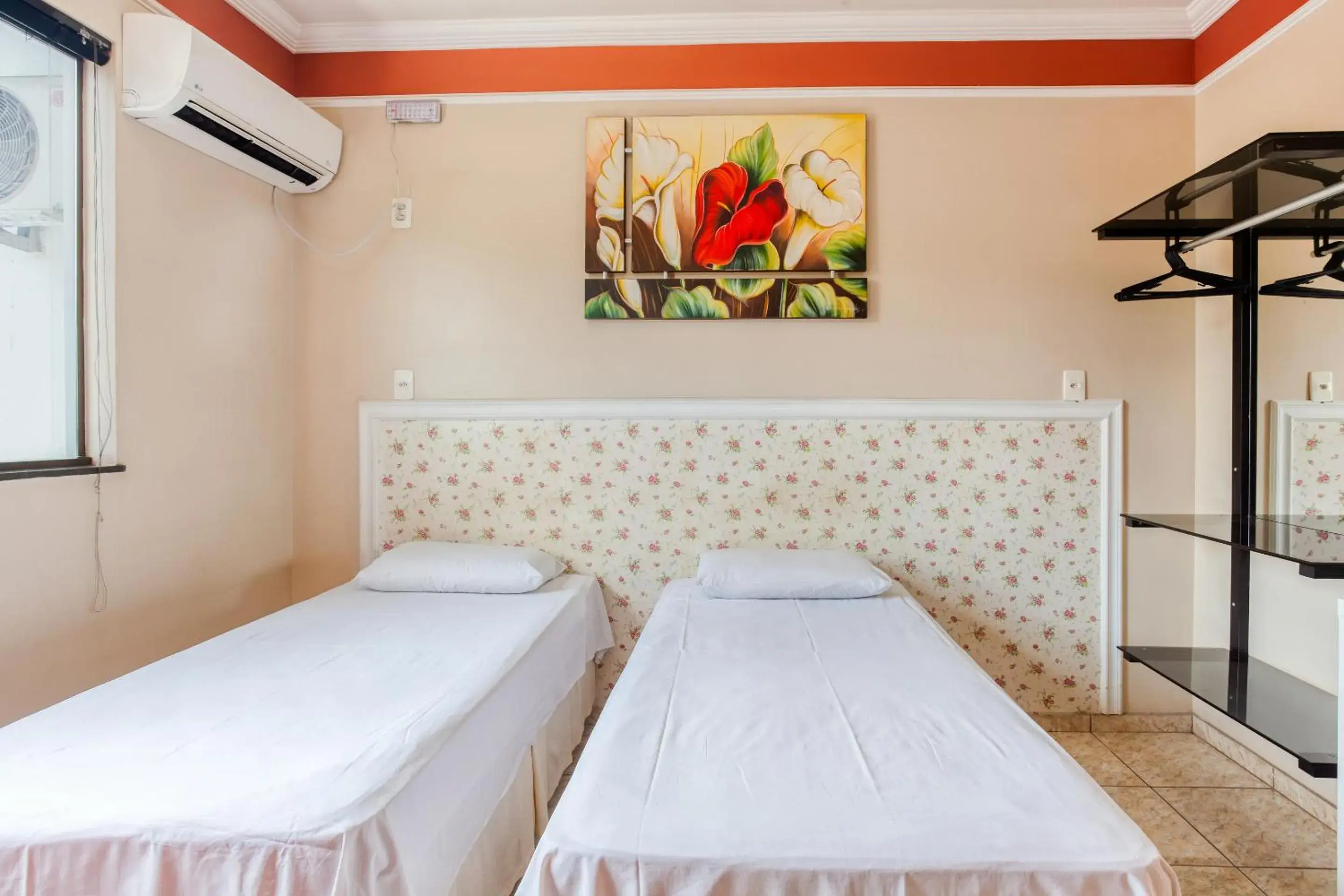 Twin Room - single occupancy in Ouro Hotel Twin Room - single occupancy in Ouro Hotel