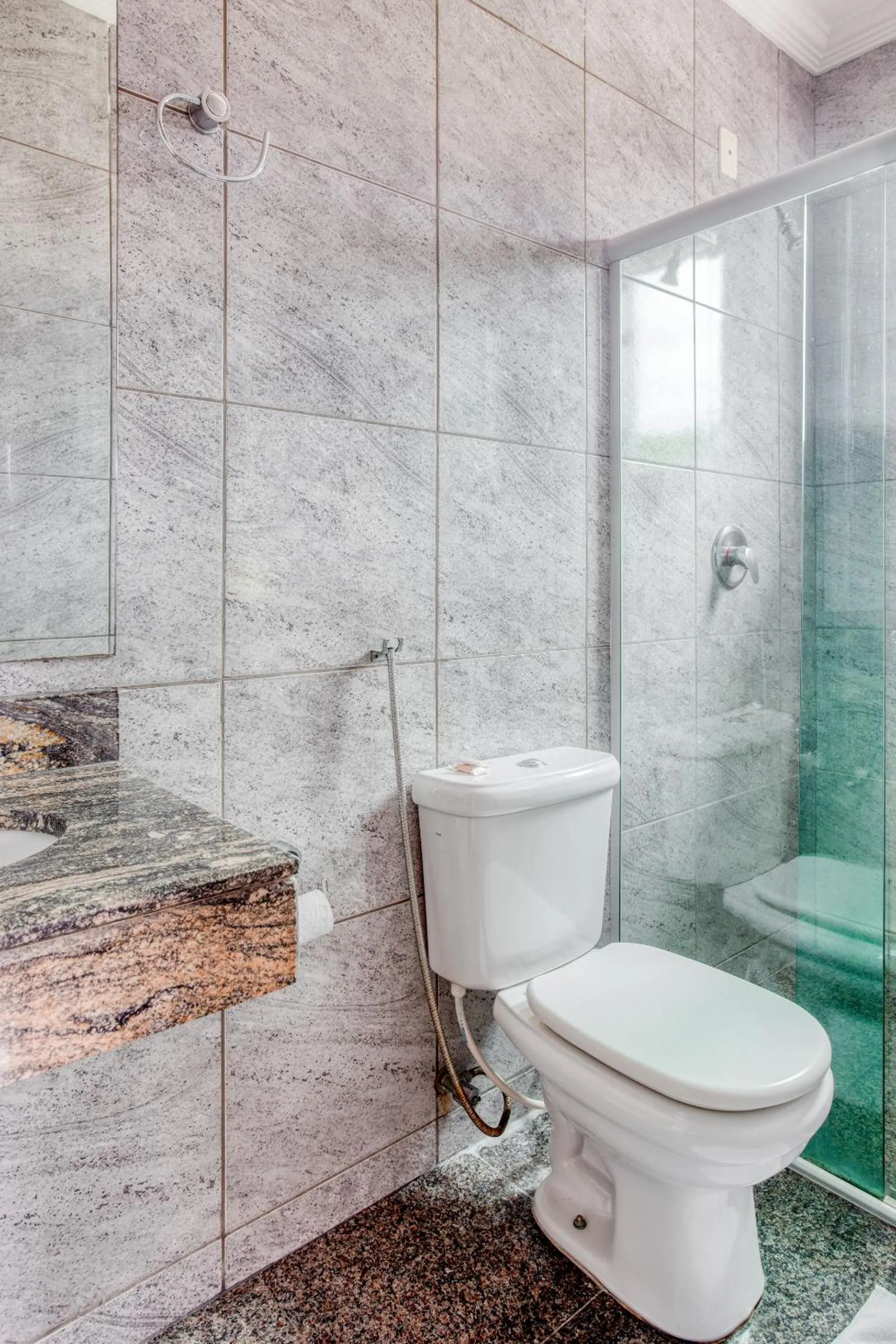 Bathroom in Ouro Hotel