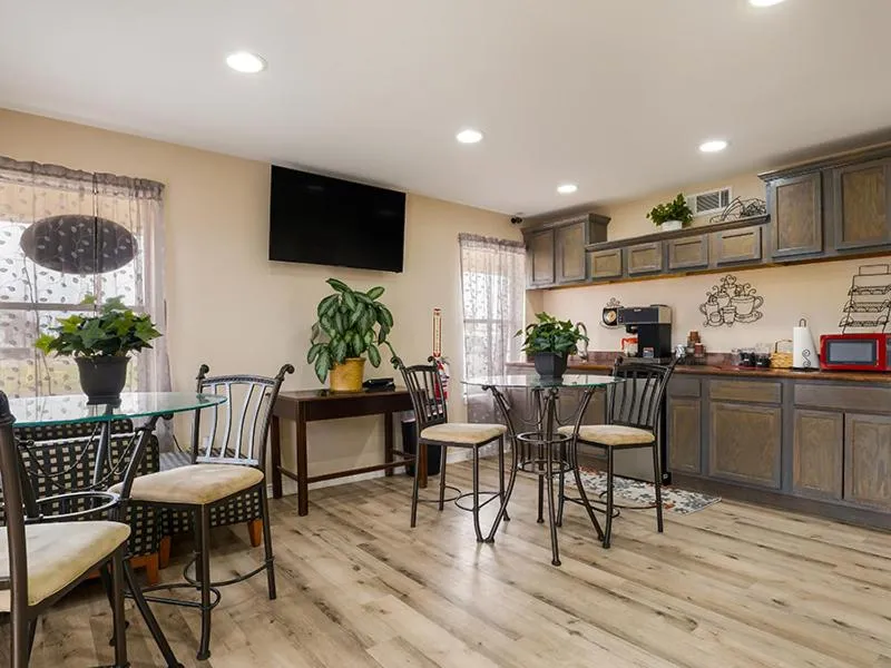 Seating area in Americas Best Value Inn Refugio