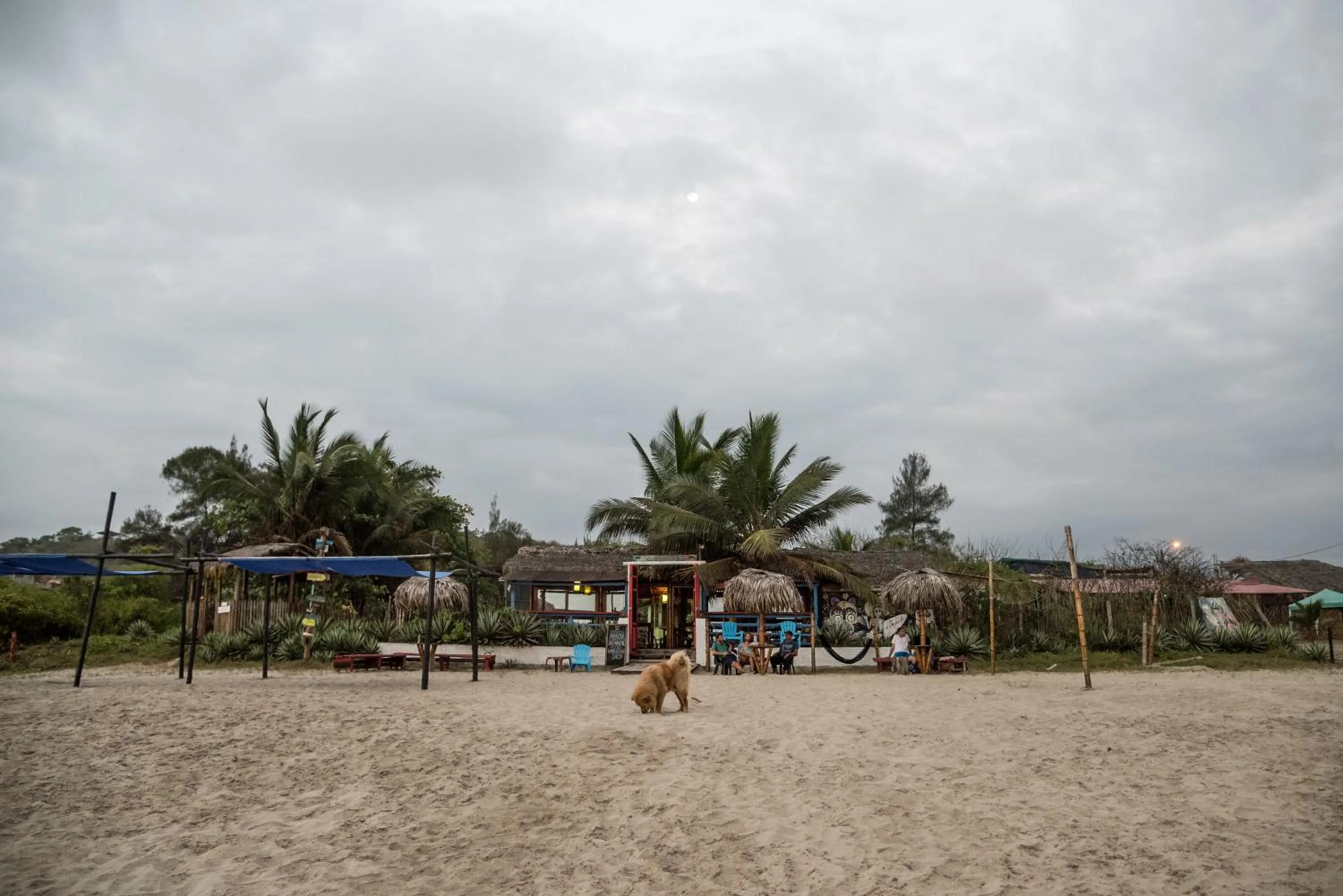 People in La Gondola