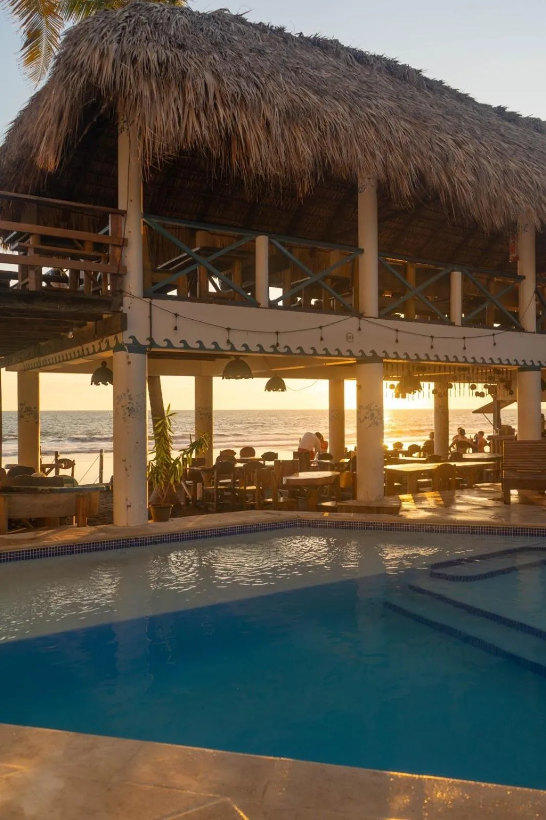 Swimming pool in Olas Permanentes El Zonte