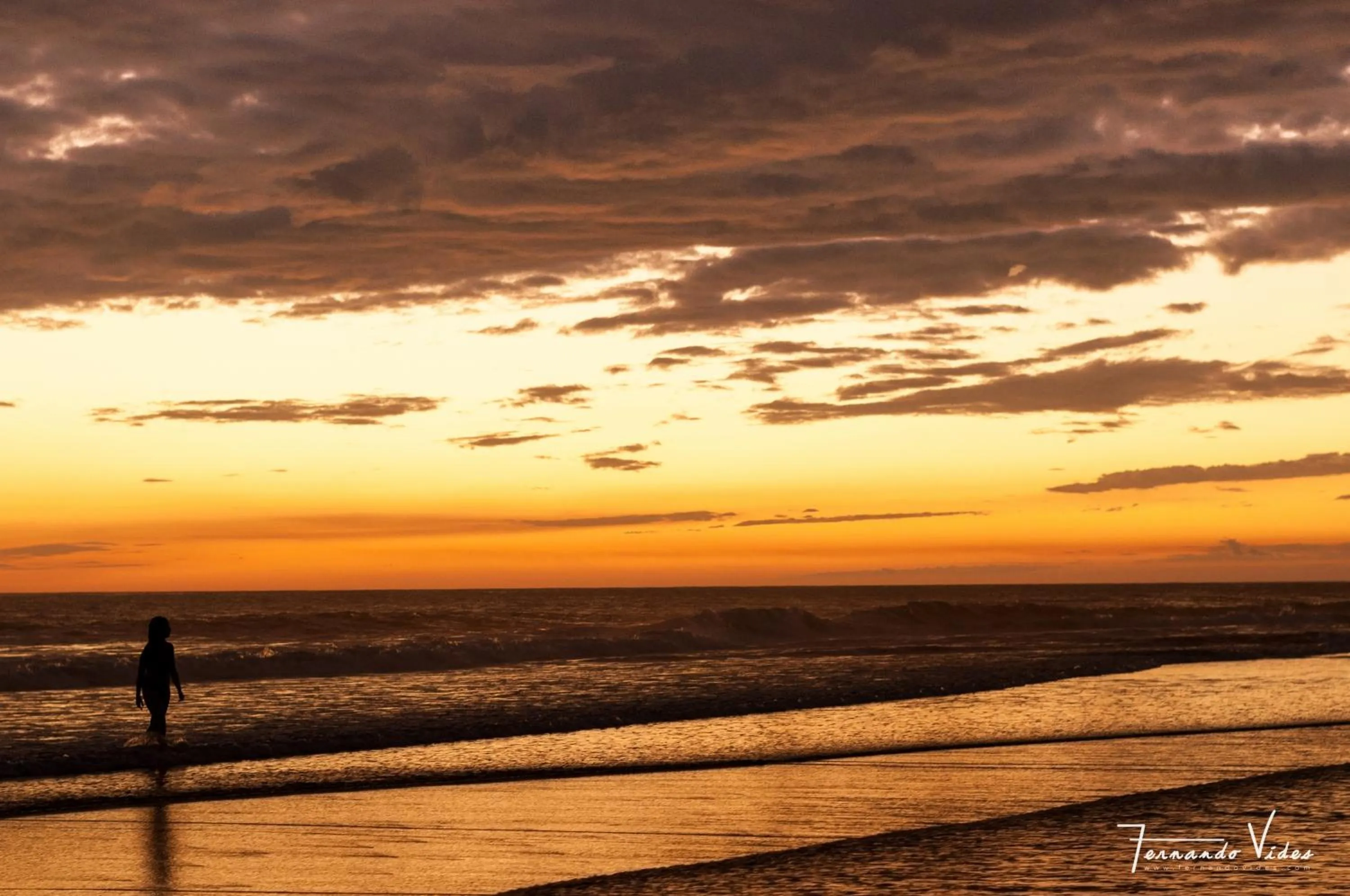 Sunset in Olas Permanentes El Zonte