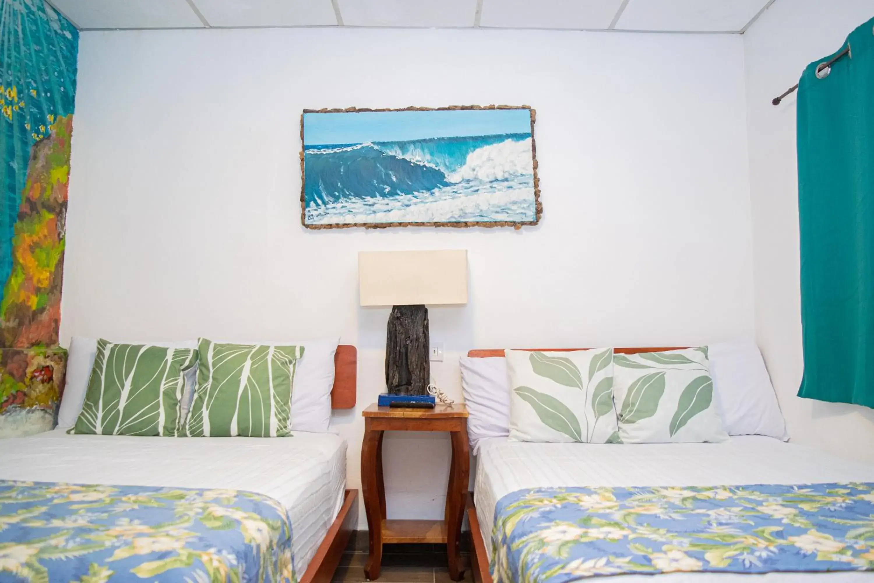 Twin Room in Olas Permanentes El Zonte Twin Room in Olas Permanentes El Zonte