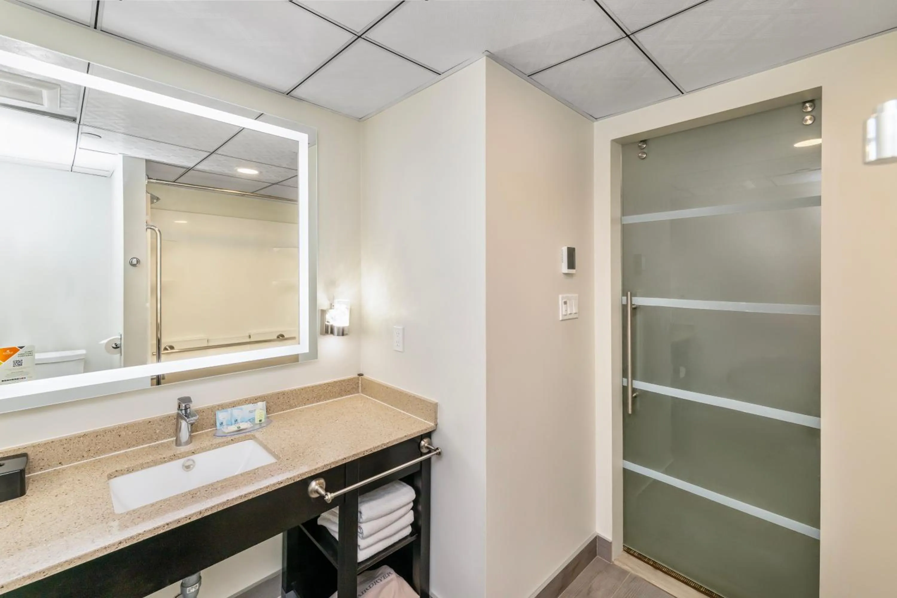 Quality Inn Sunshine Suites