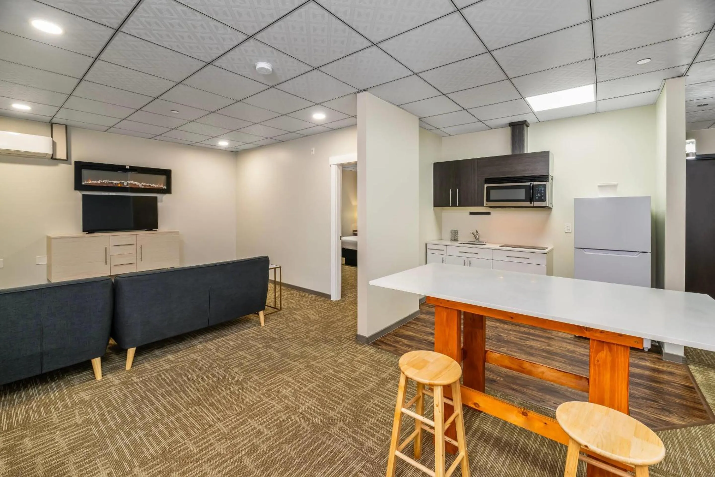 Bedroom in Quality Inn Sunshine Suites