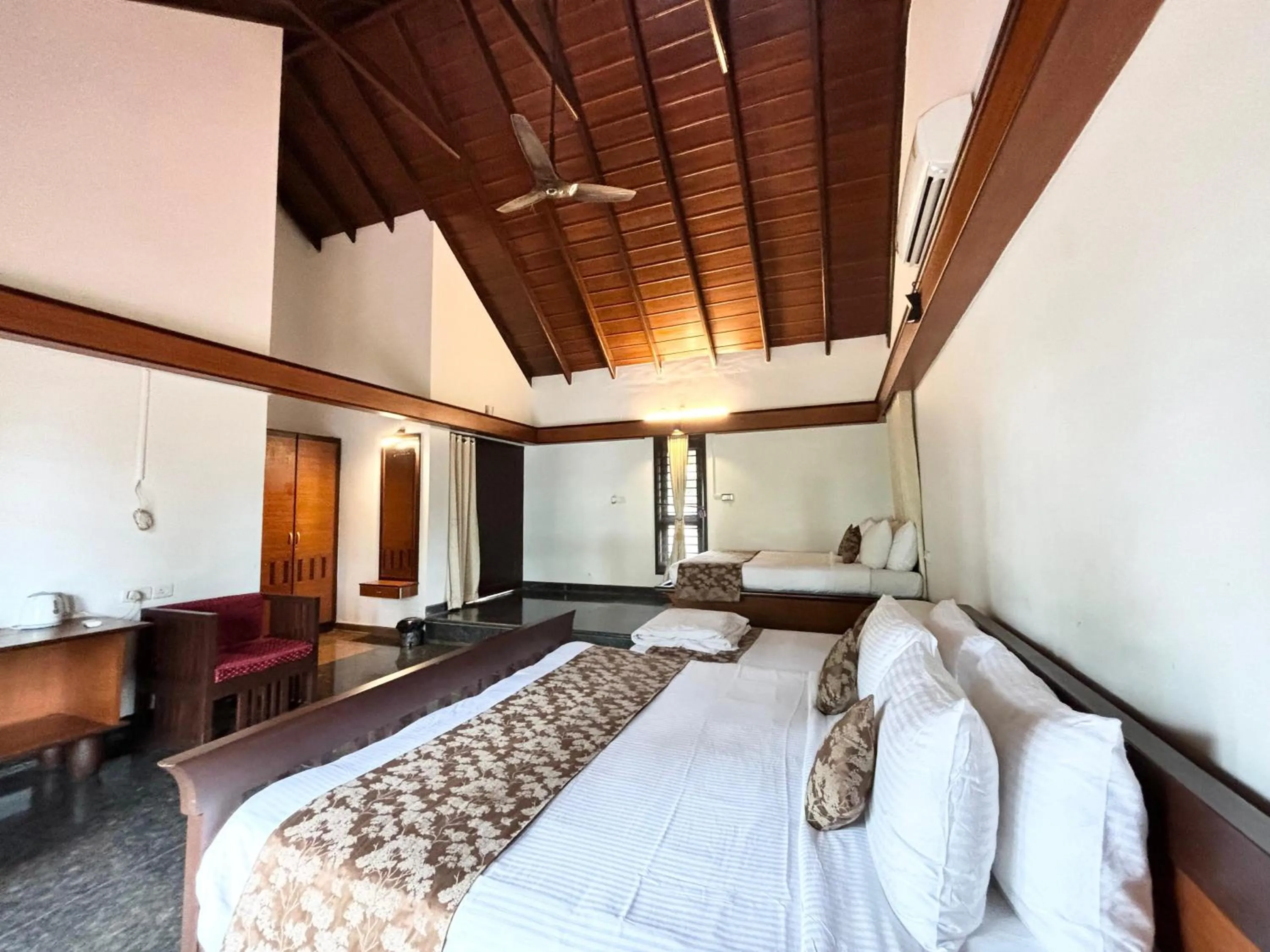 Bedroom, Bed in Unlock By Goldfinch Sakaleshpur