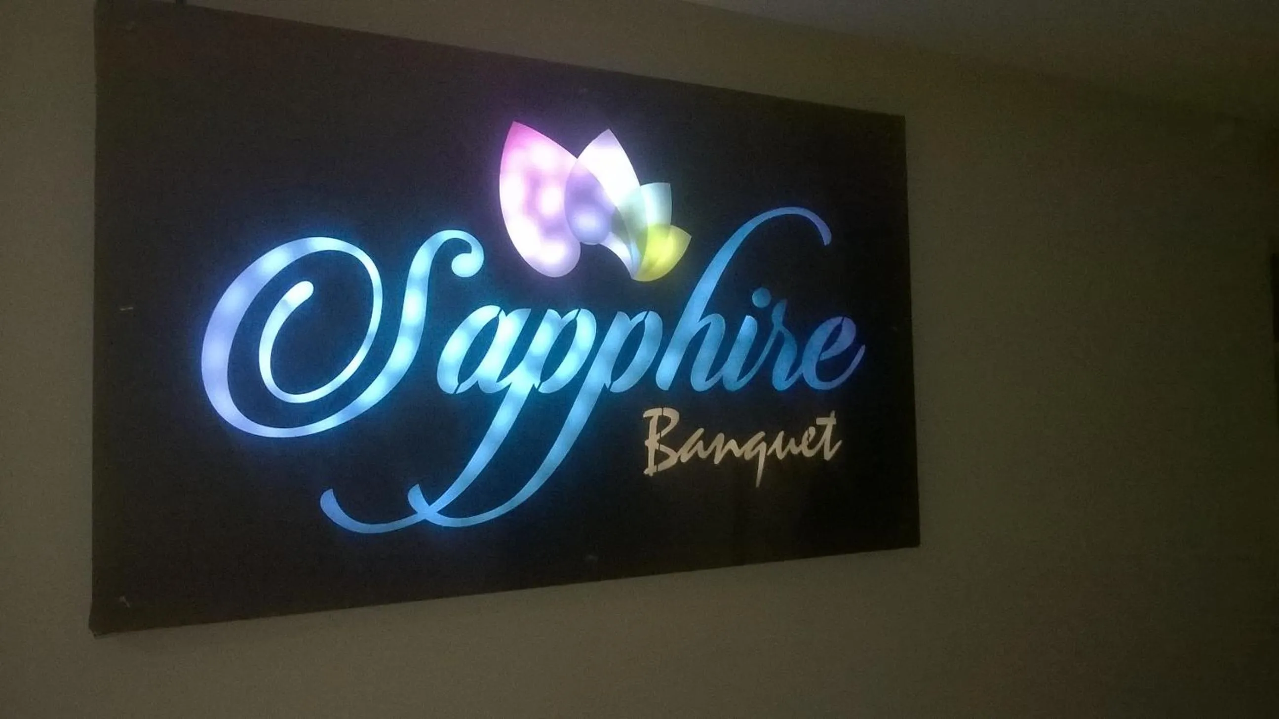 Logo/Certificate/Sign in crystal inn