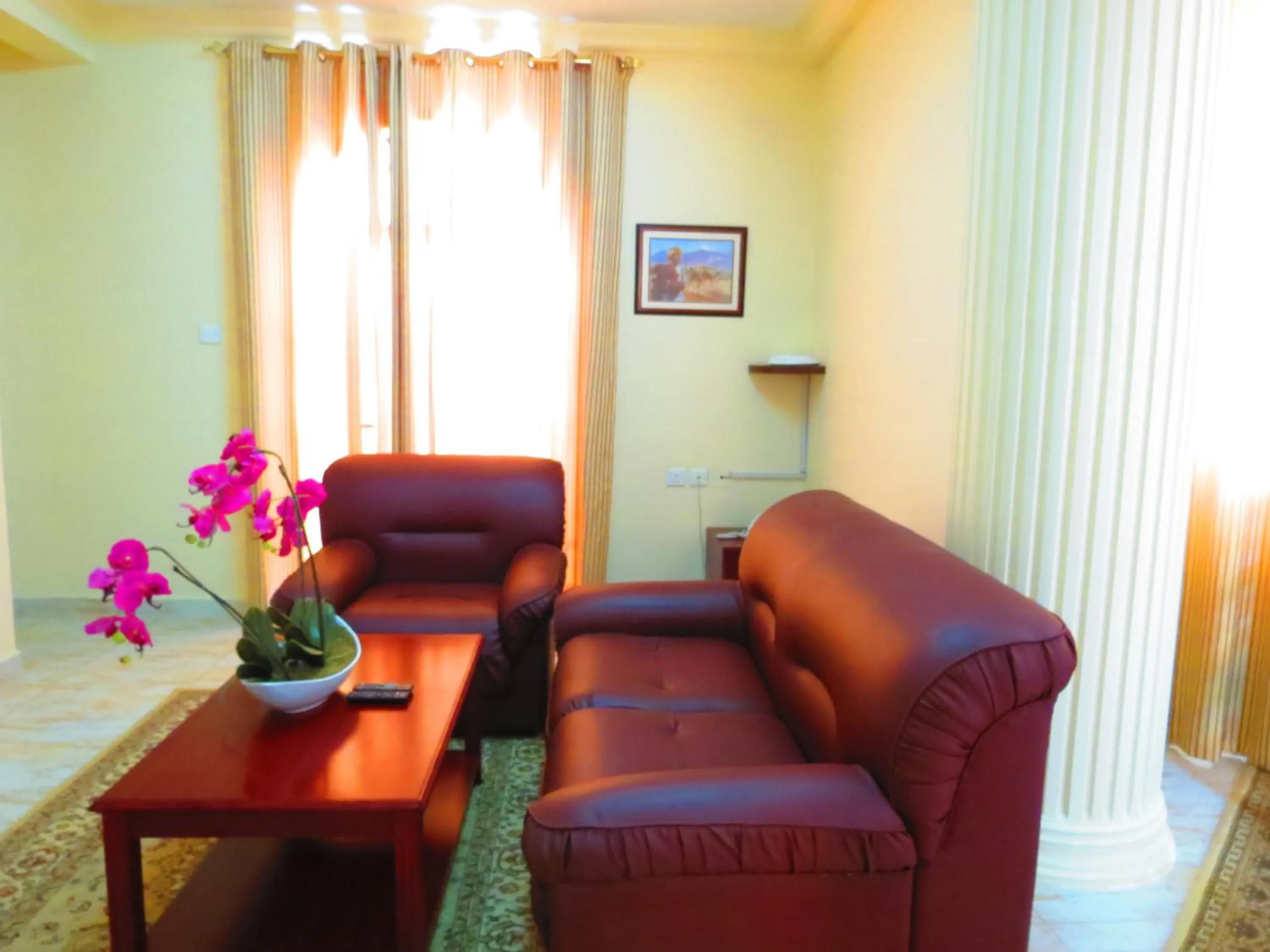 Seating area in Al Ferdous Hotel Apartments