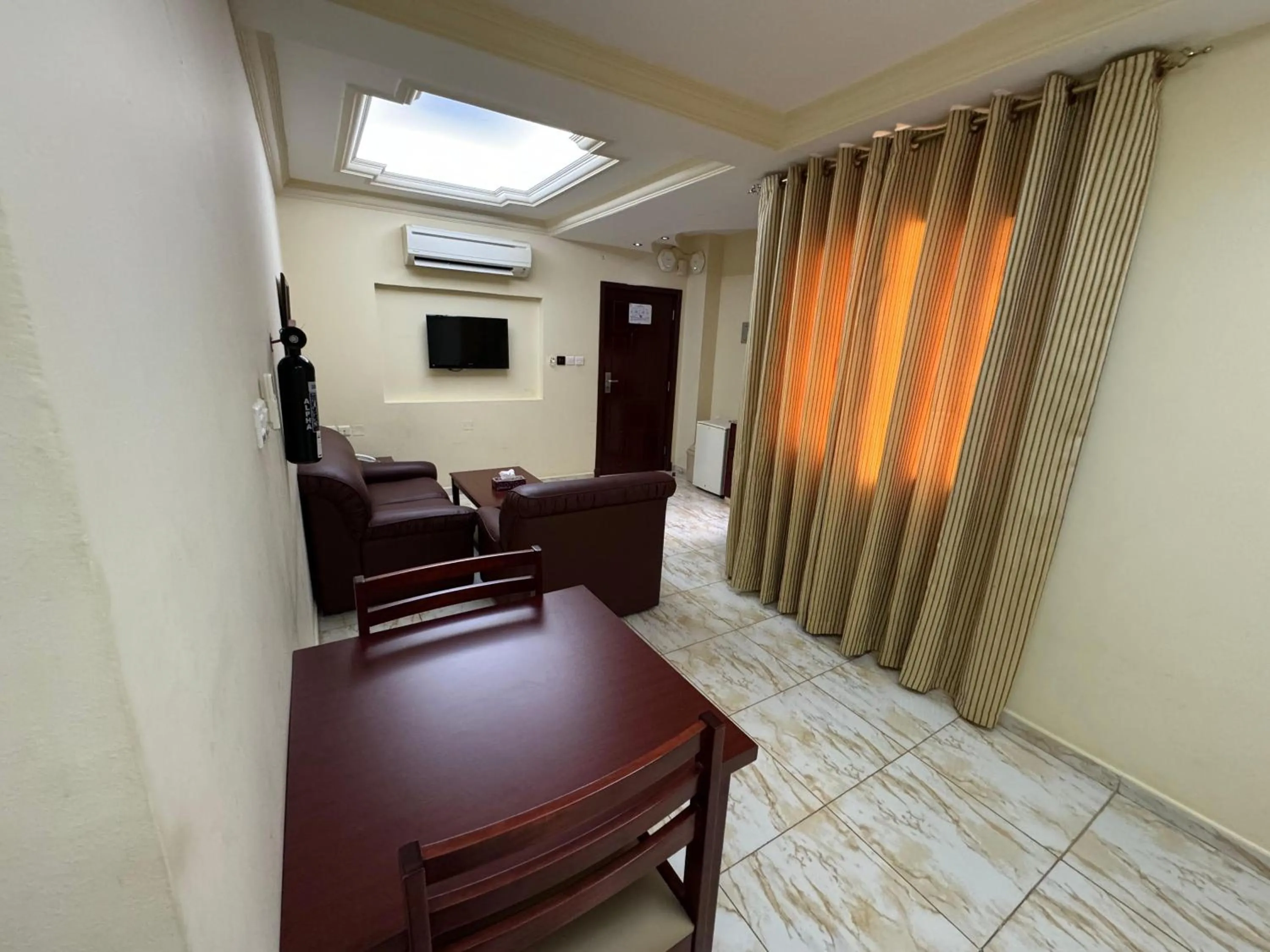 Al Ferdous Hotel Apartments