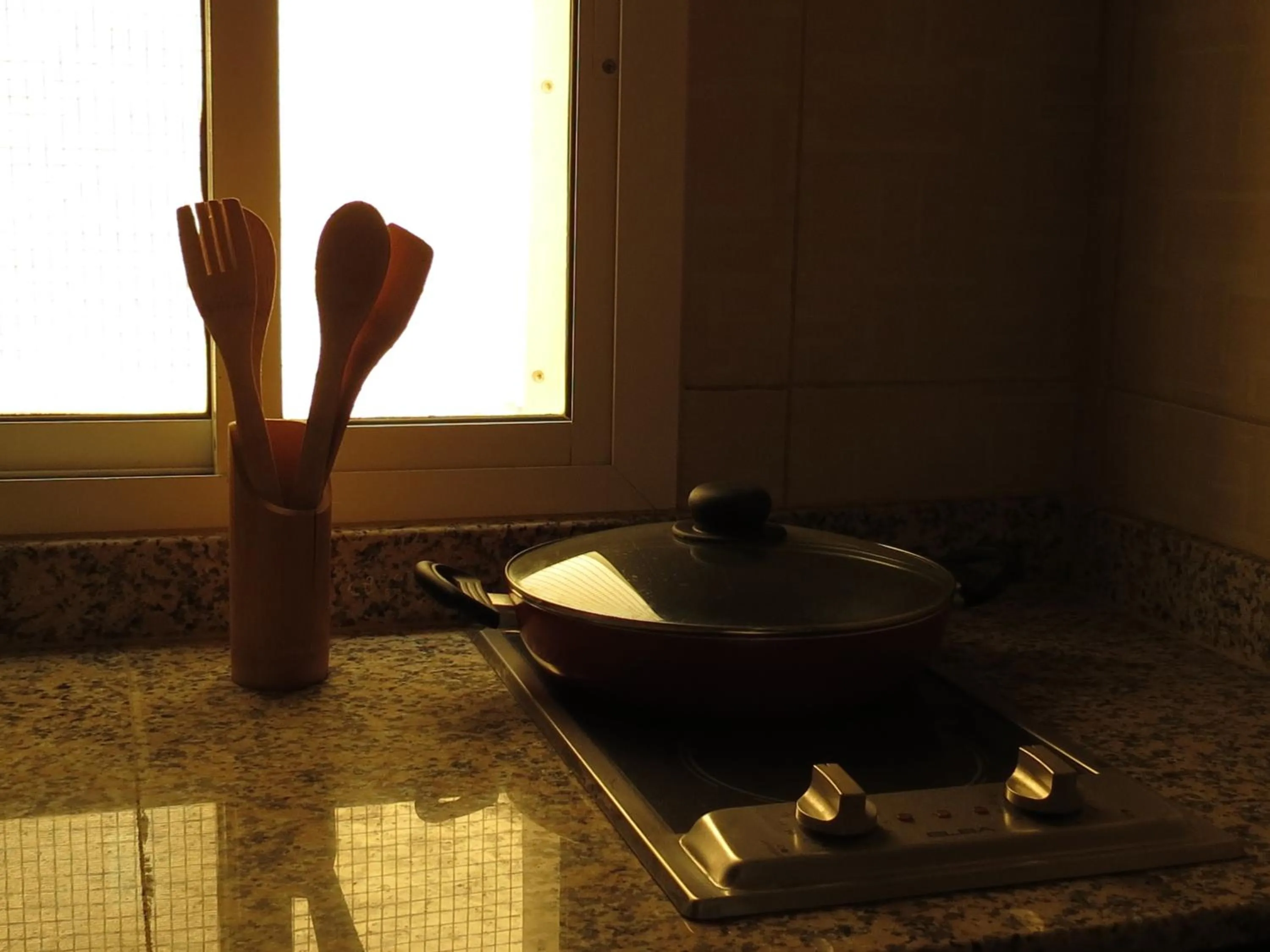 Al Ferdous Hotel Apartments