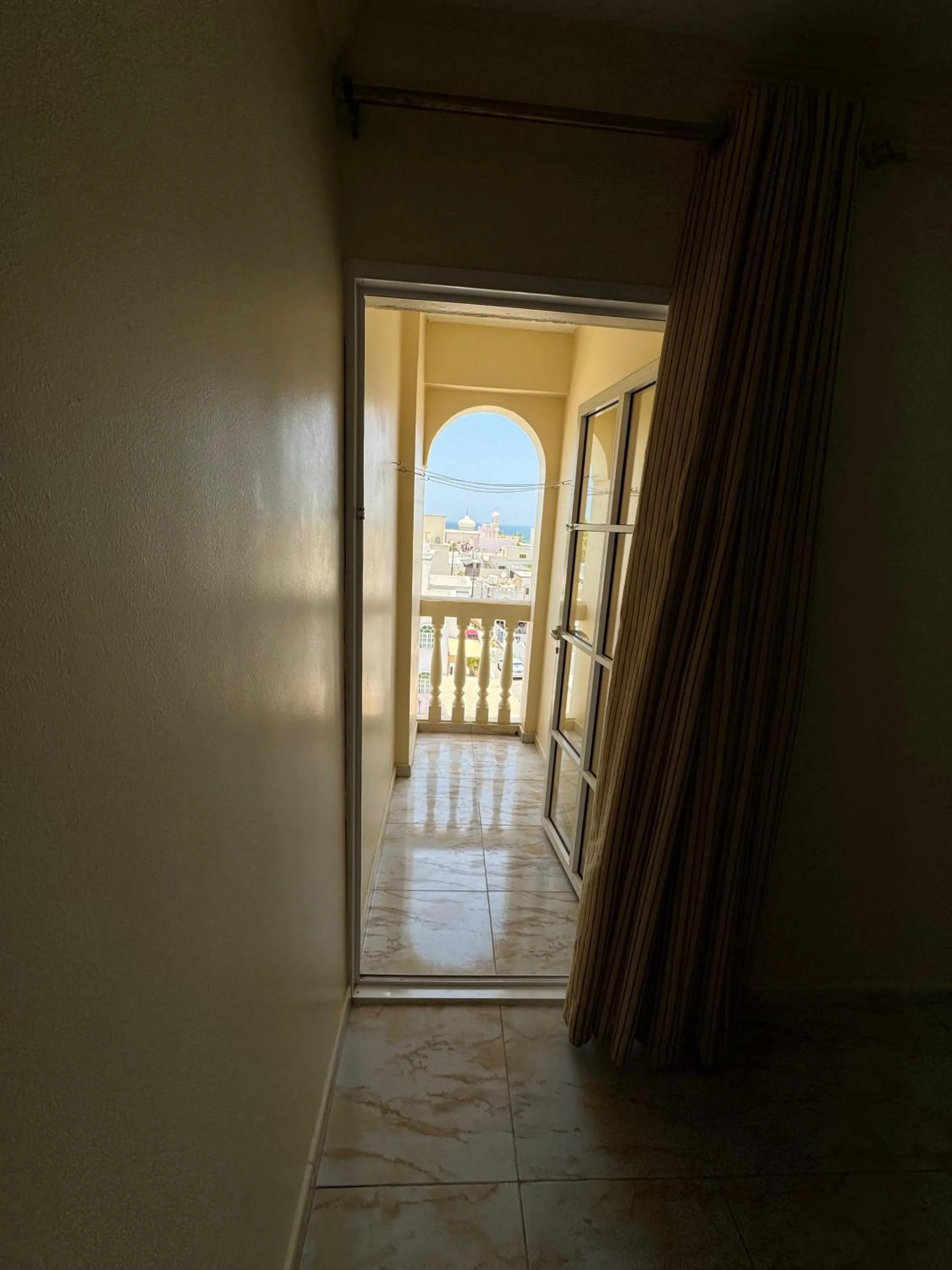 Al Ferdous Hotel Apartments