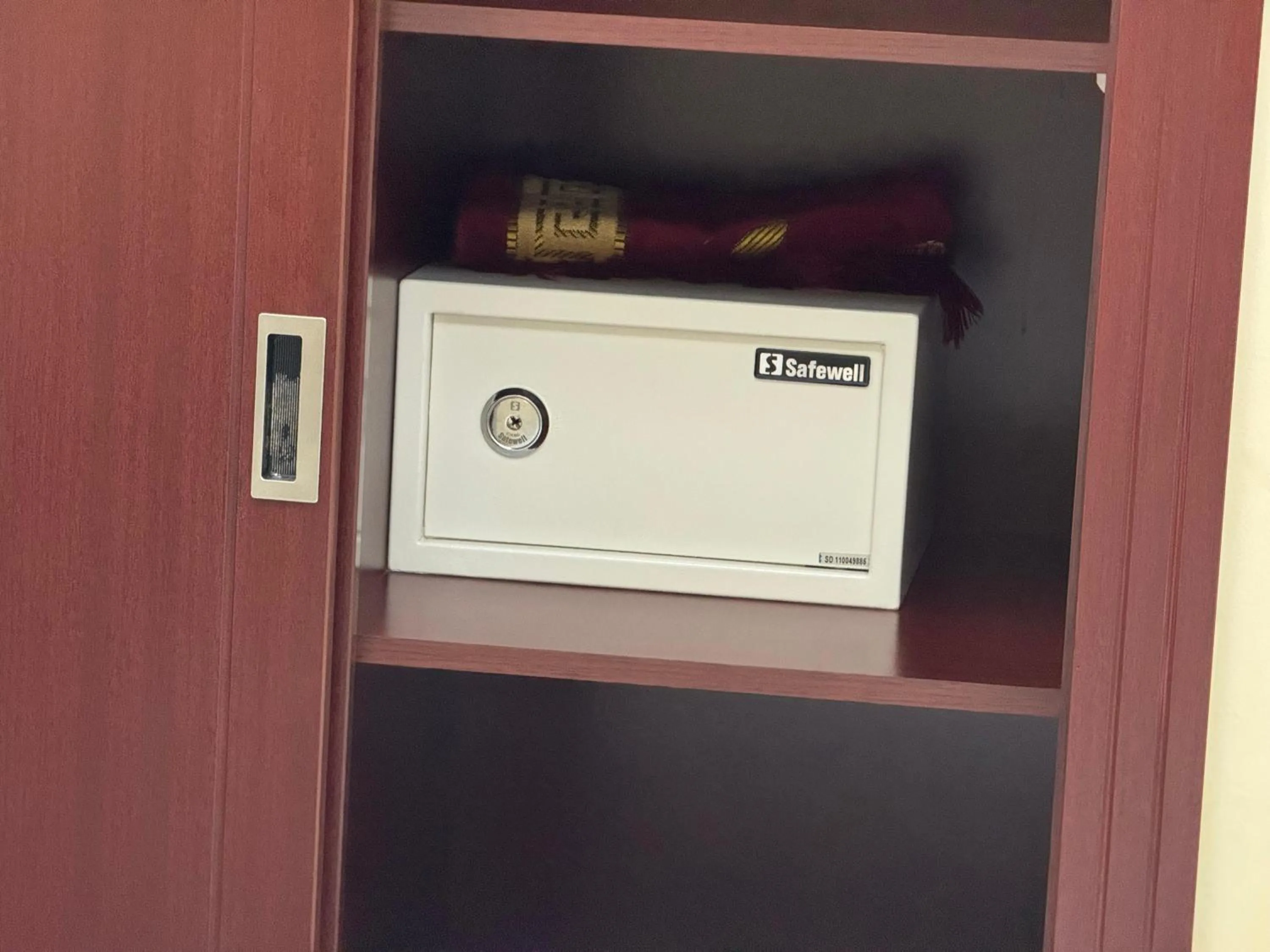 Al Ferdous Hotel Apartments