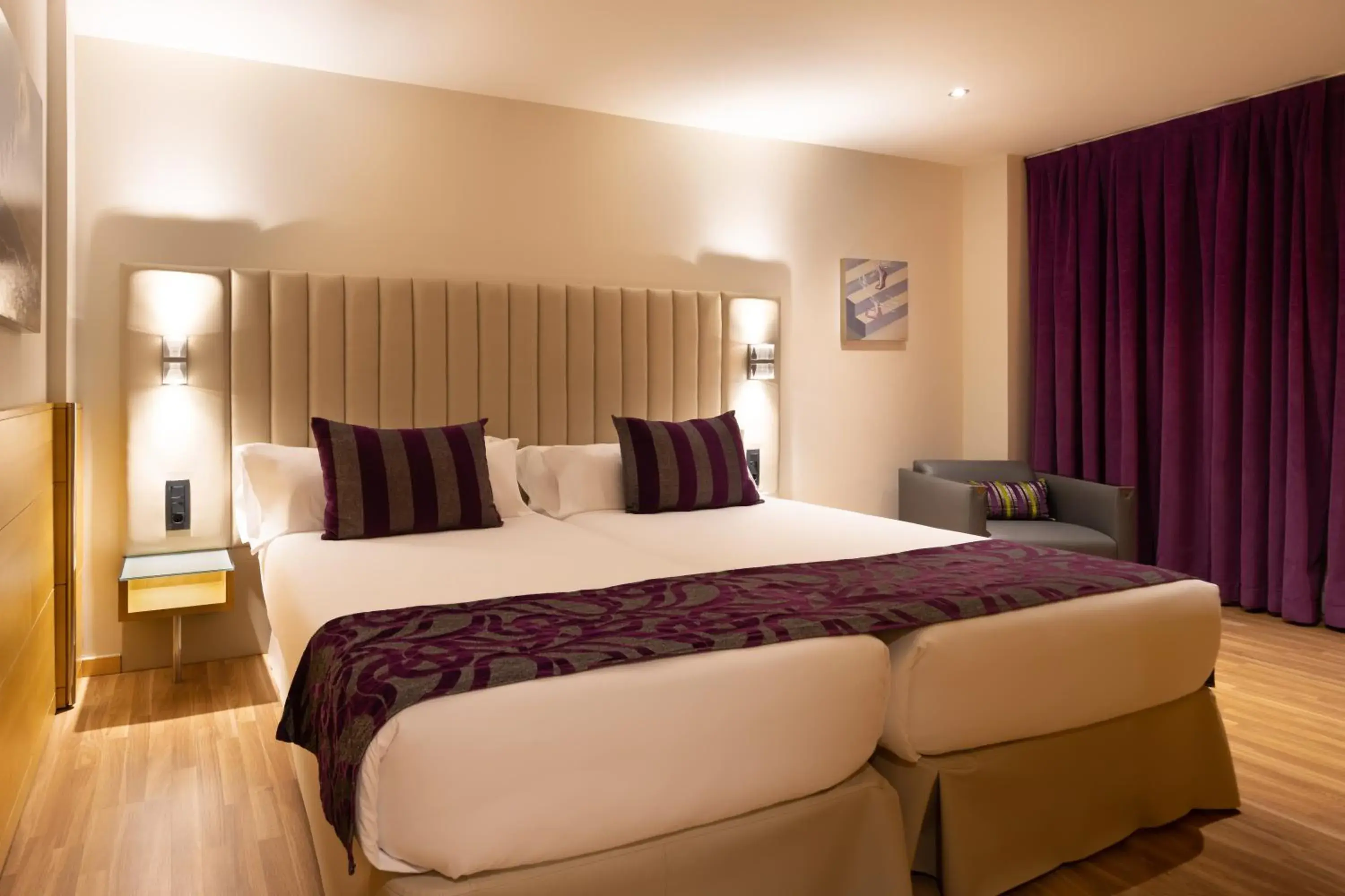 Bed in Hotel Sansi Barcelona Bed in Hotel Sansi Barcelona