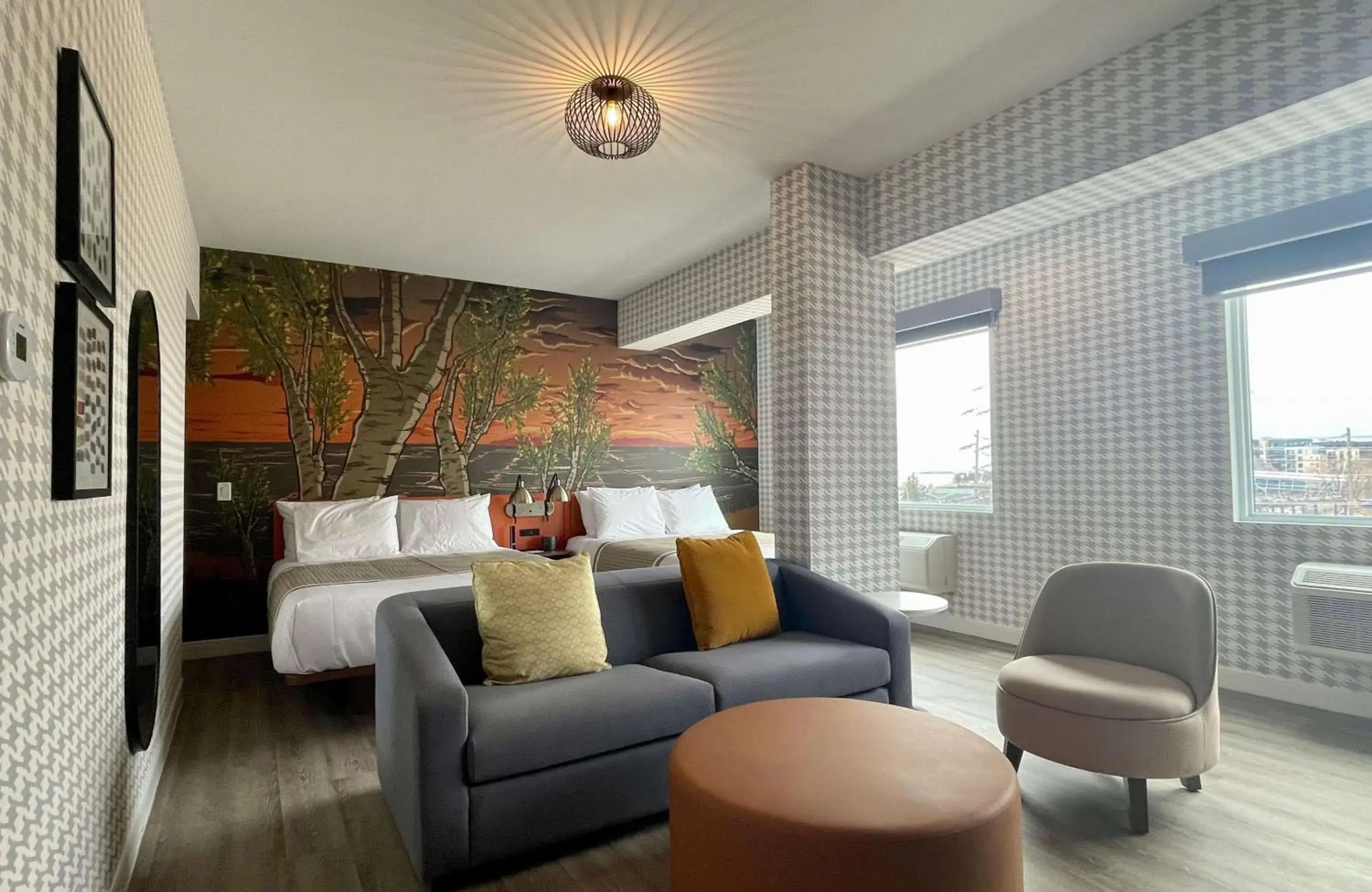 Bedroom in Superior Shores Hotel, BW Signature Collection by Best Western Bedroom in Superior Shores Hotel, BW Signature Collection by Best Western