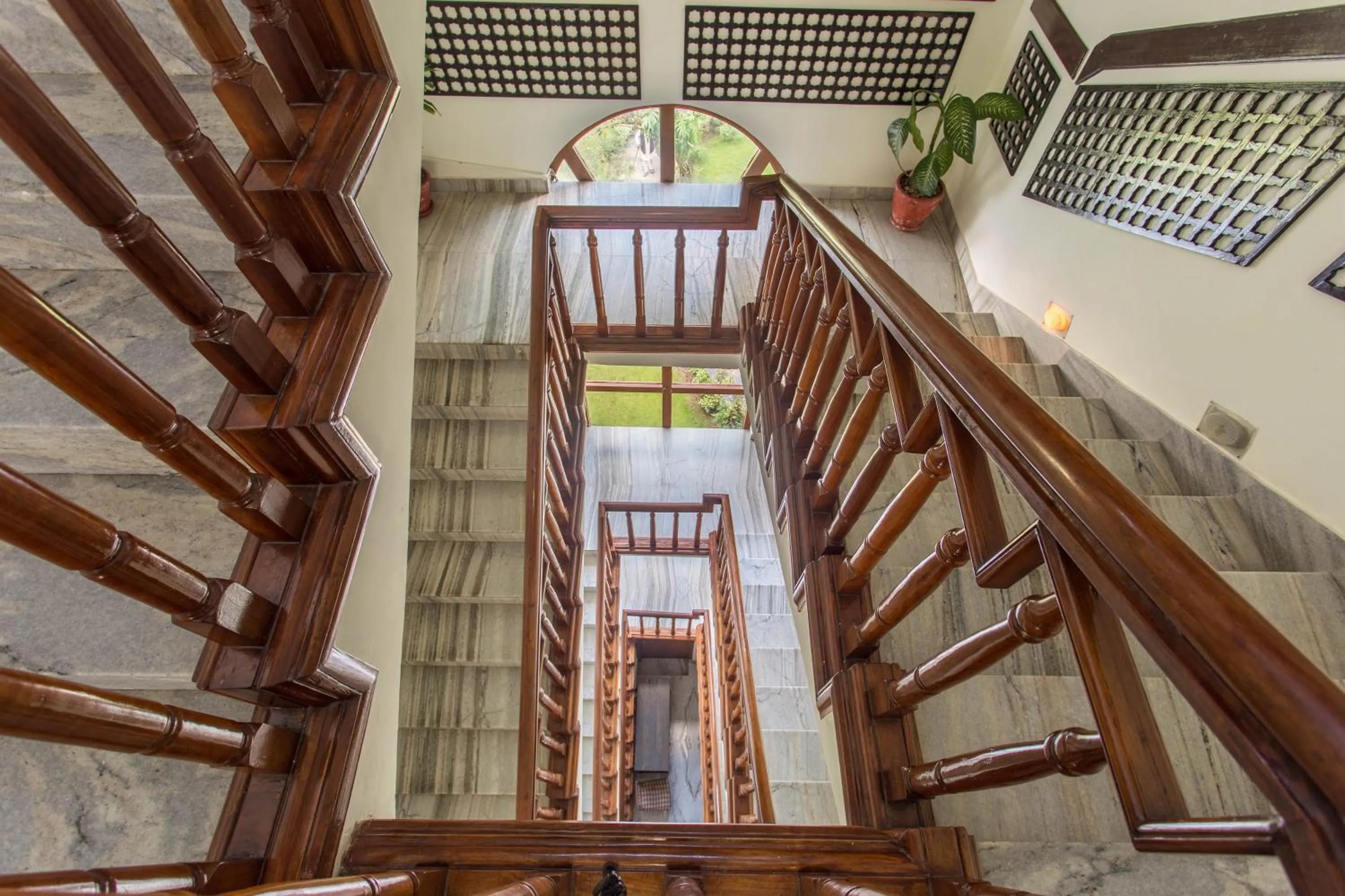 Area and facilities in Hotel Tulsi