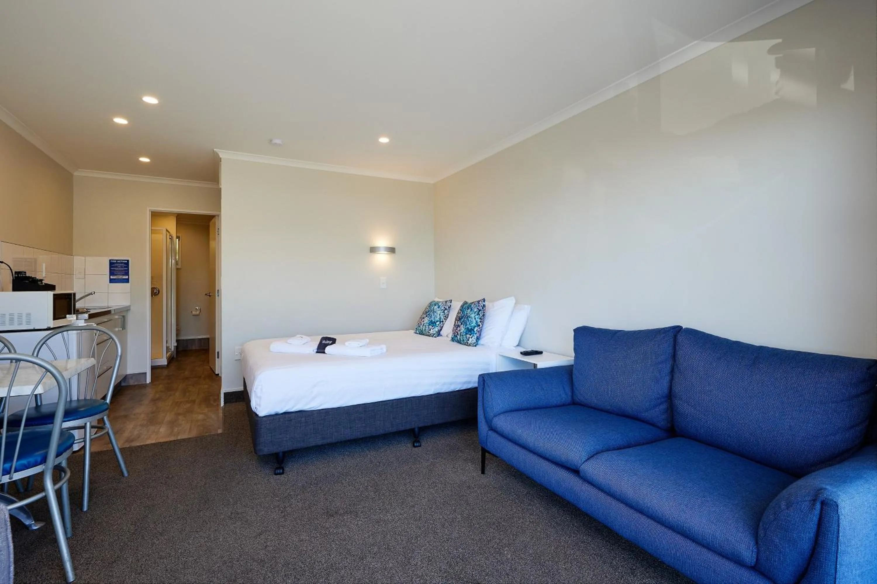 Photo of the whole room, Bed in Panorama Motel