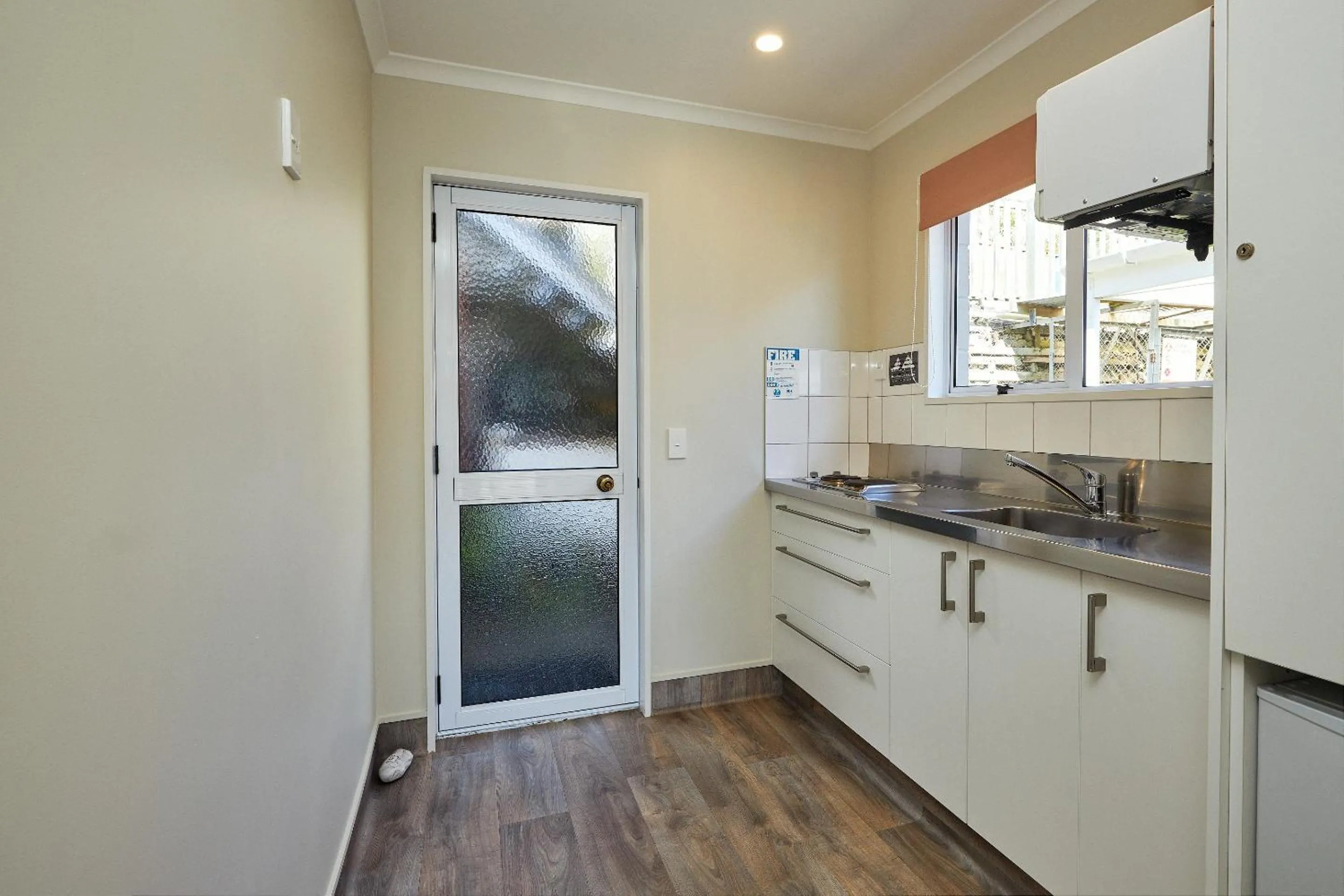 Kitchen or kitchenette in Panorama Motel