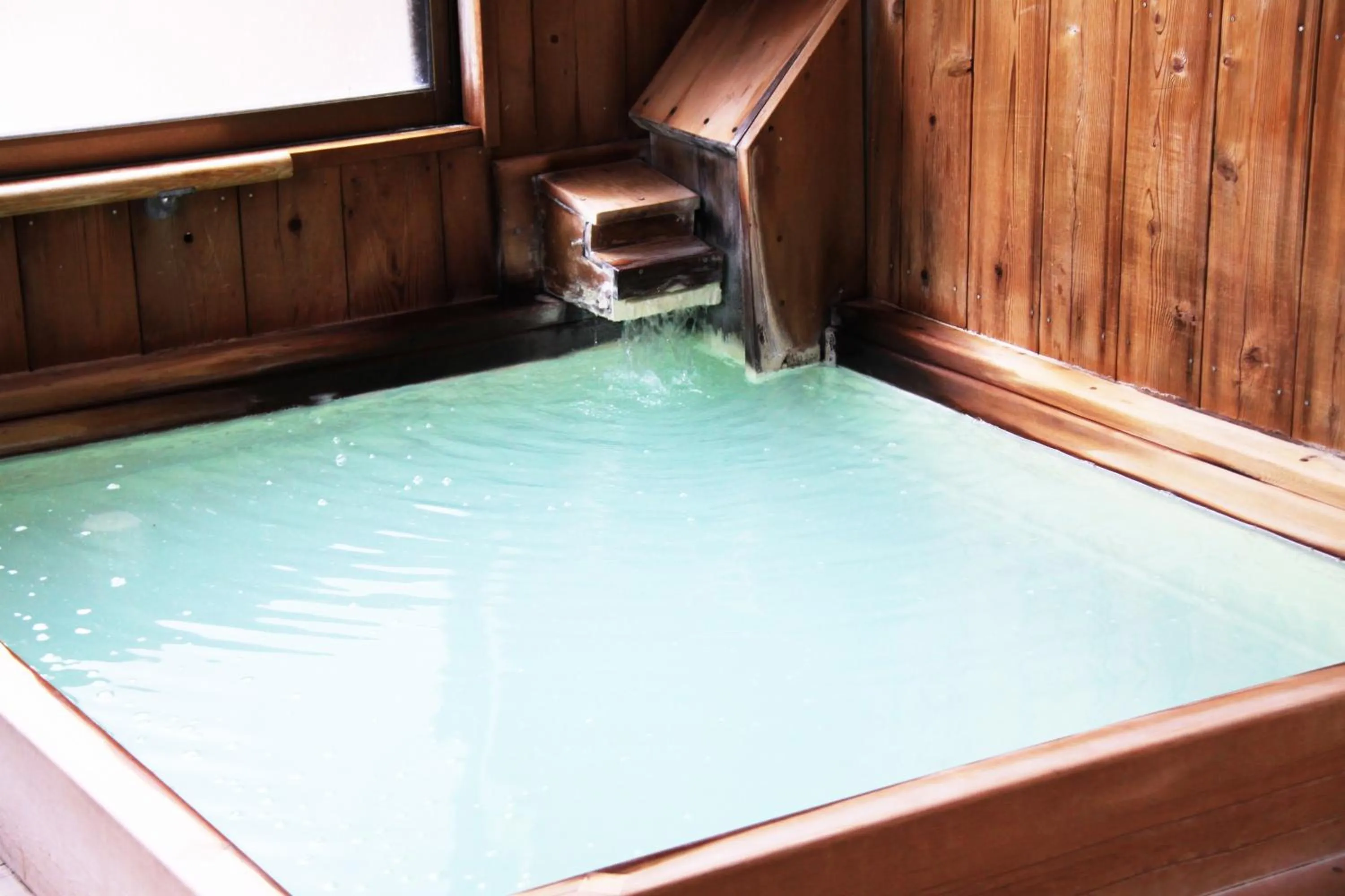 Hot Spring Bath in Onsen Yado Misuzuso