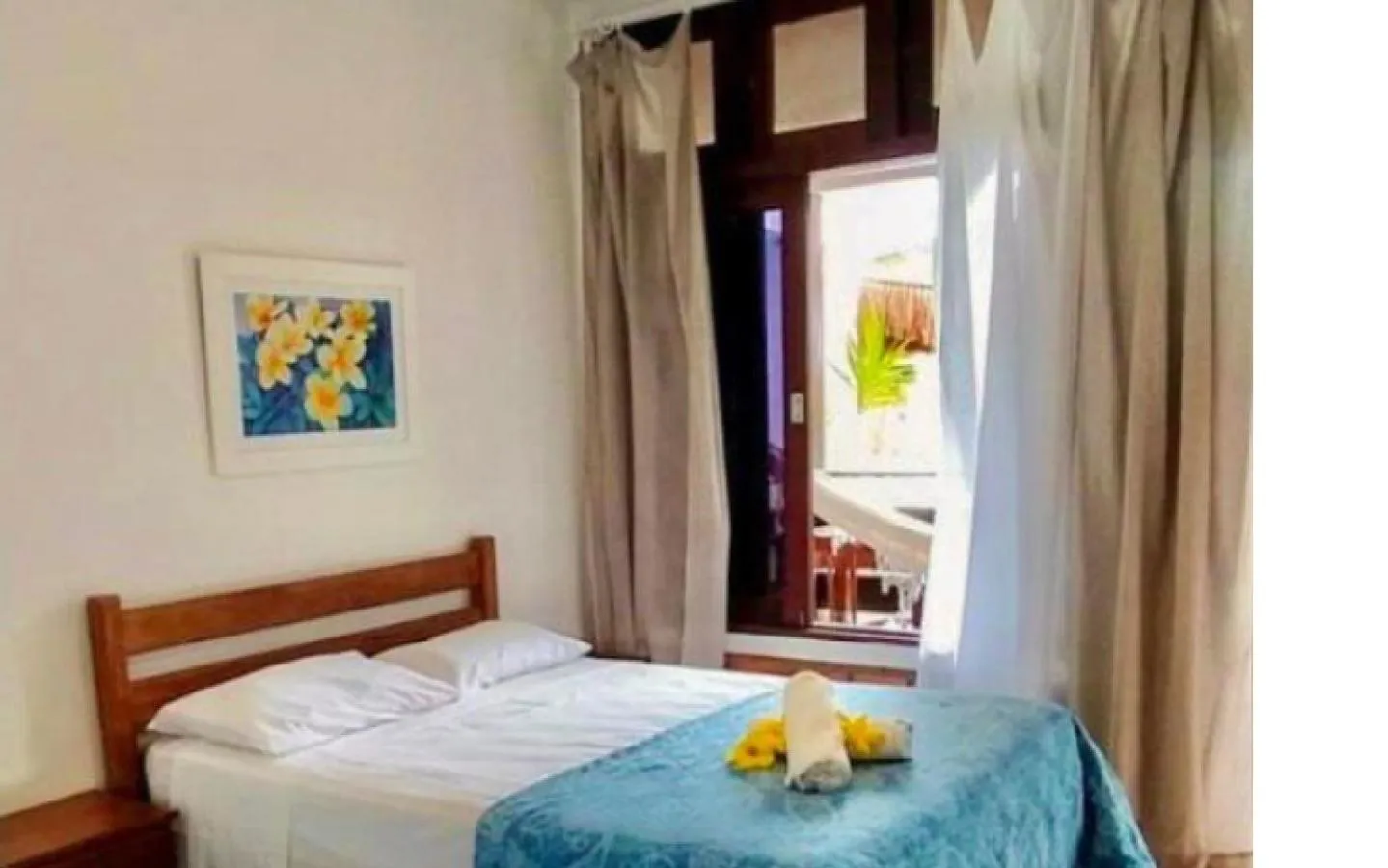 Bed in Pousada Luz do Porto