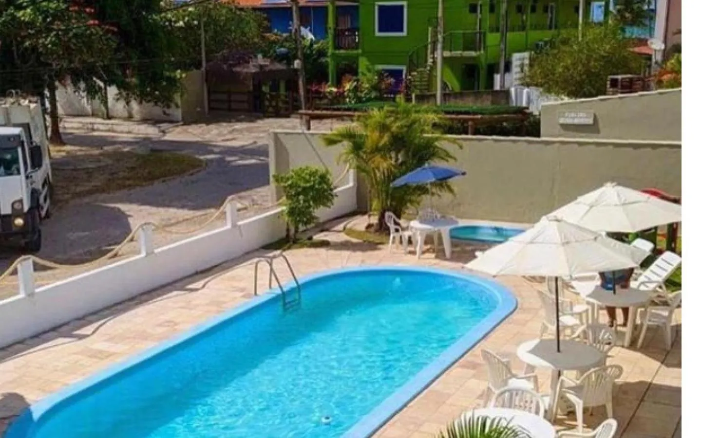 Swimming pool in Pousada Luz do Porto